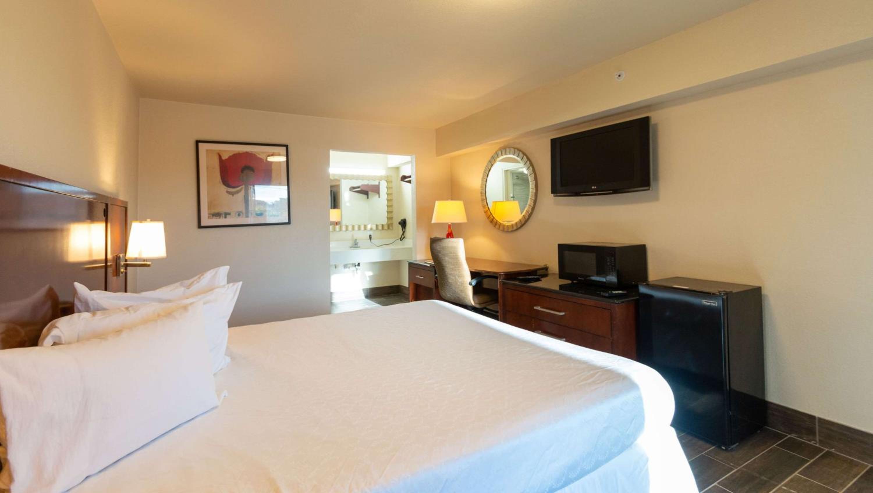 Queen Room - Photo 8