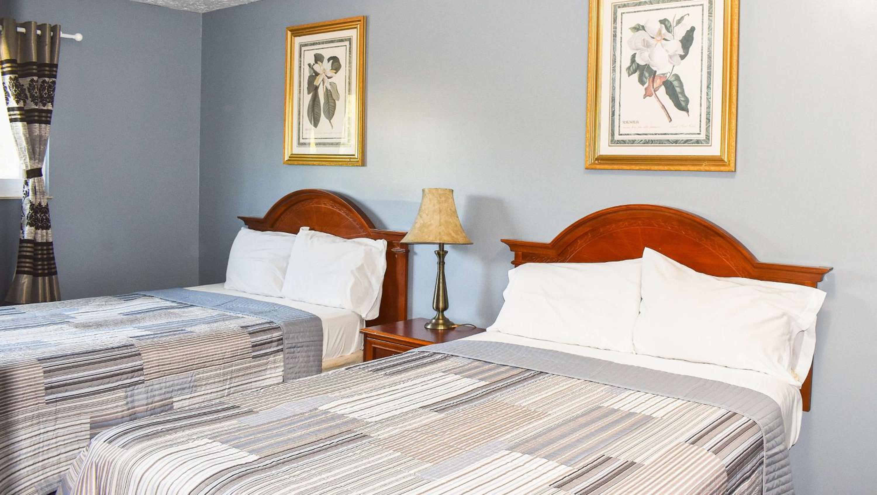 Double Suite with Two Double Beds - Photo 1