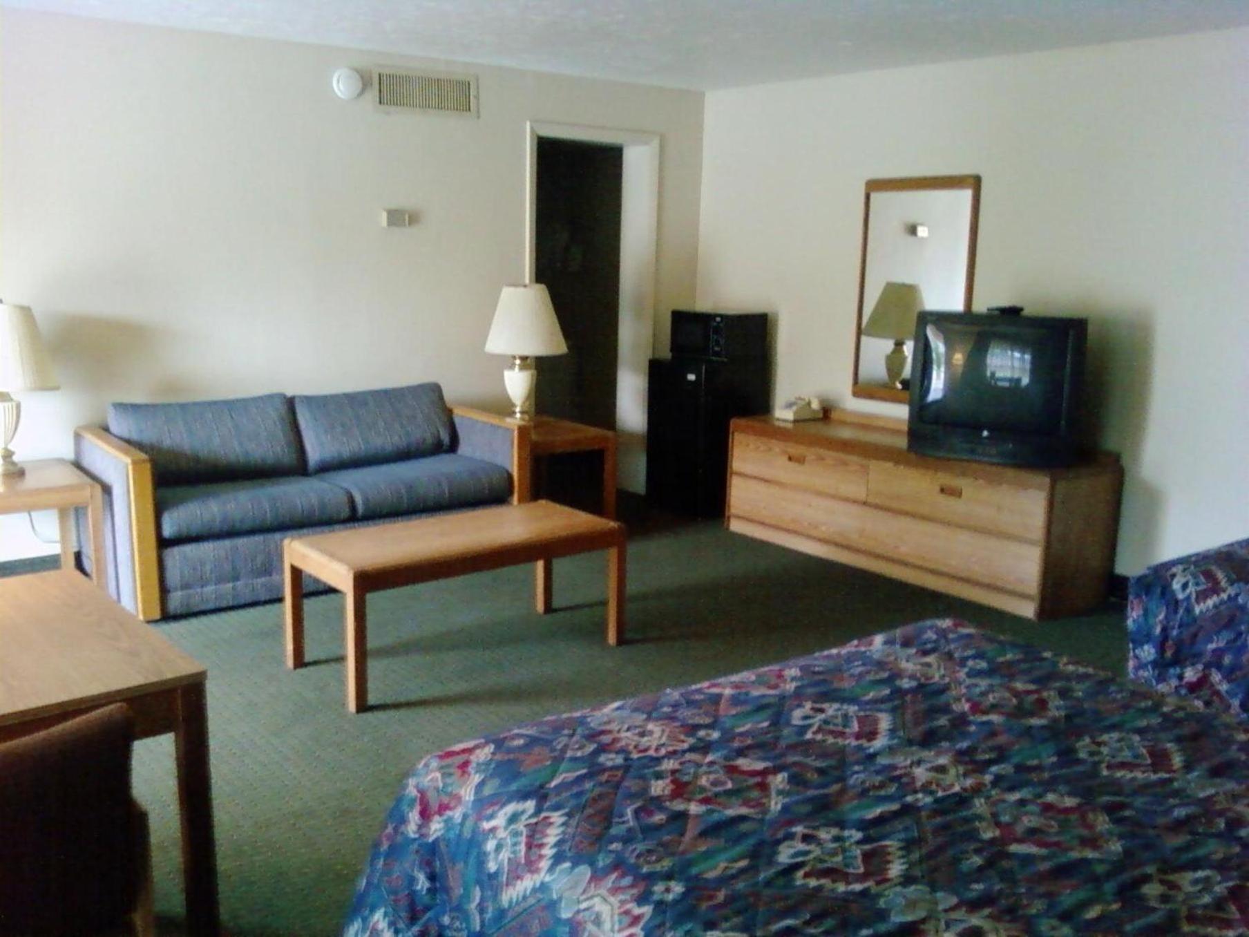 Double Room with Two Double Beds - Photo 4