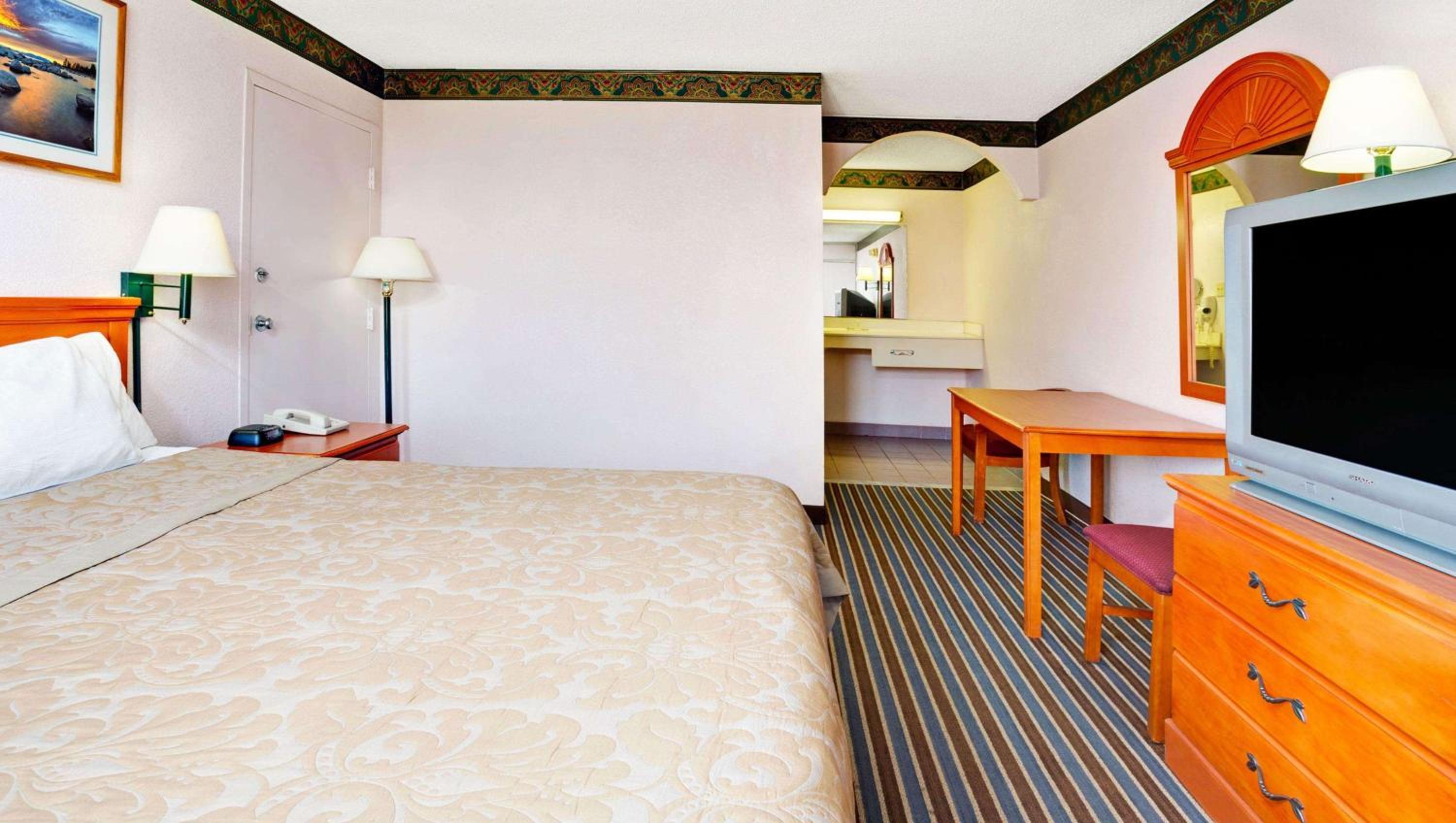 King Room - Photo 1