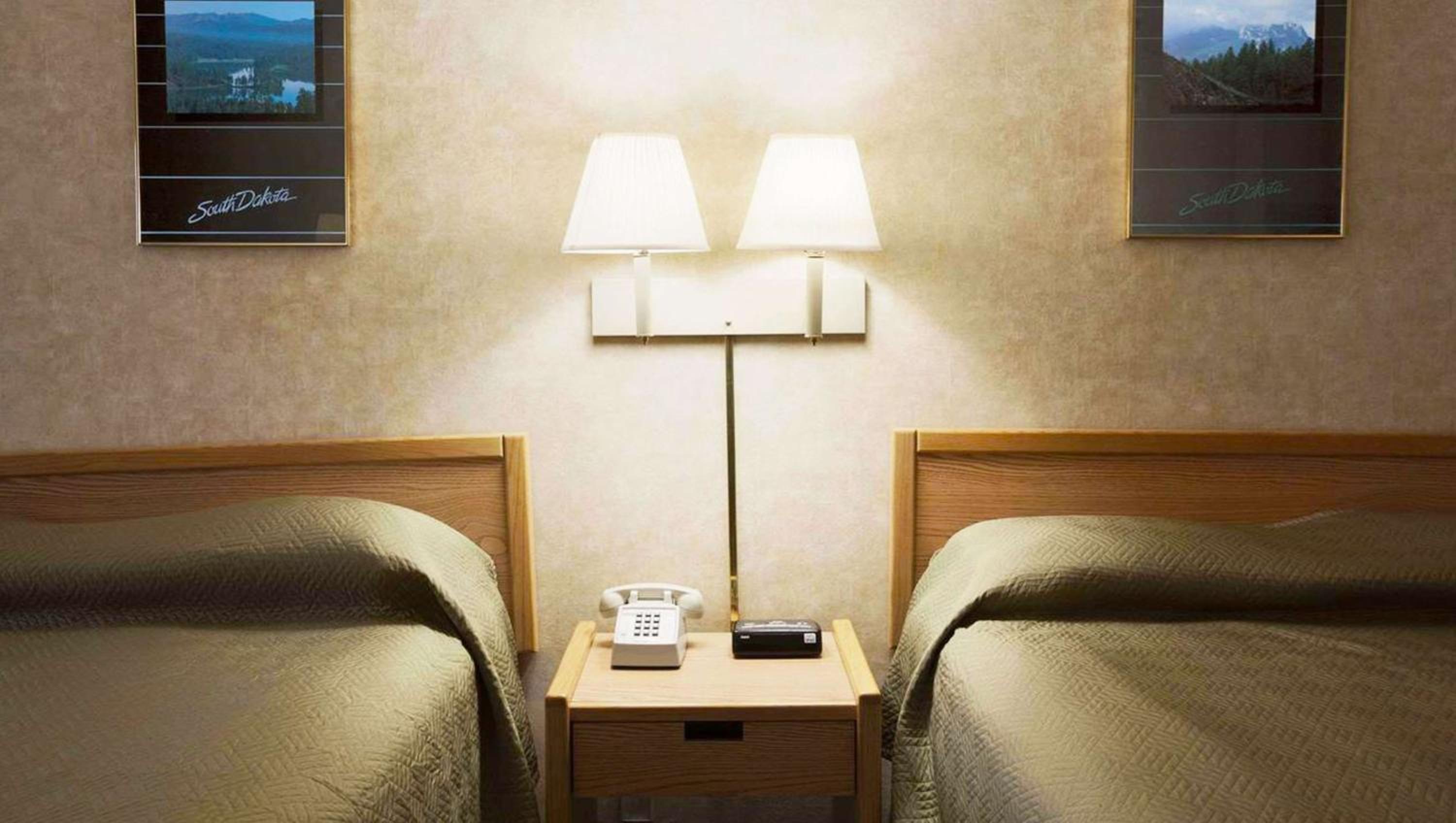 Double Room with Two Double Beds - Non-Smoking photo 1