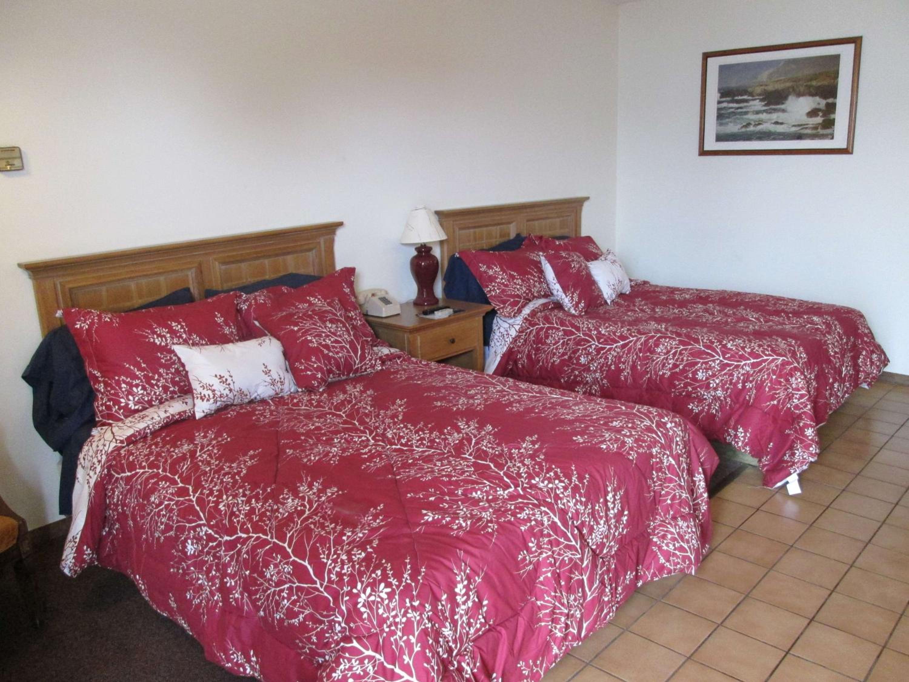 Double Room with Two Double Beds - Non-Smoking - Photo 1