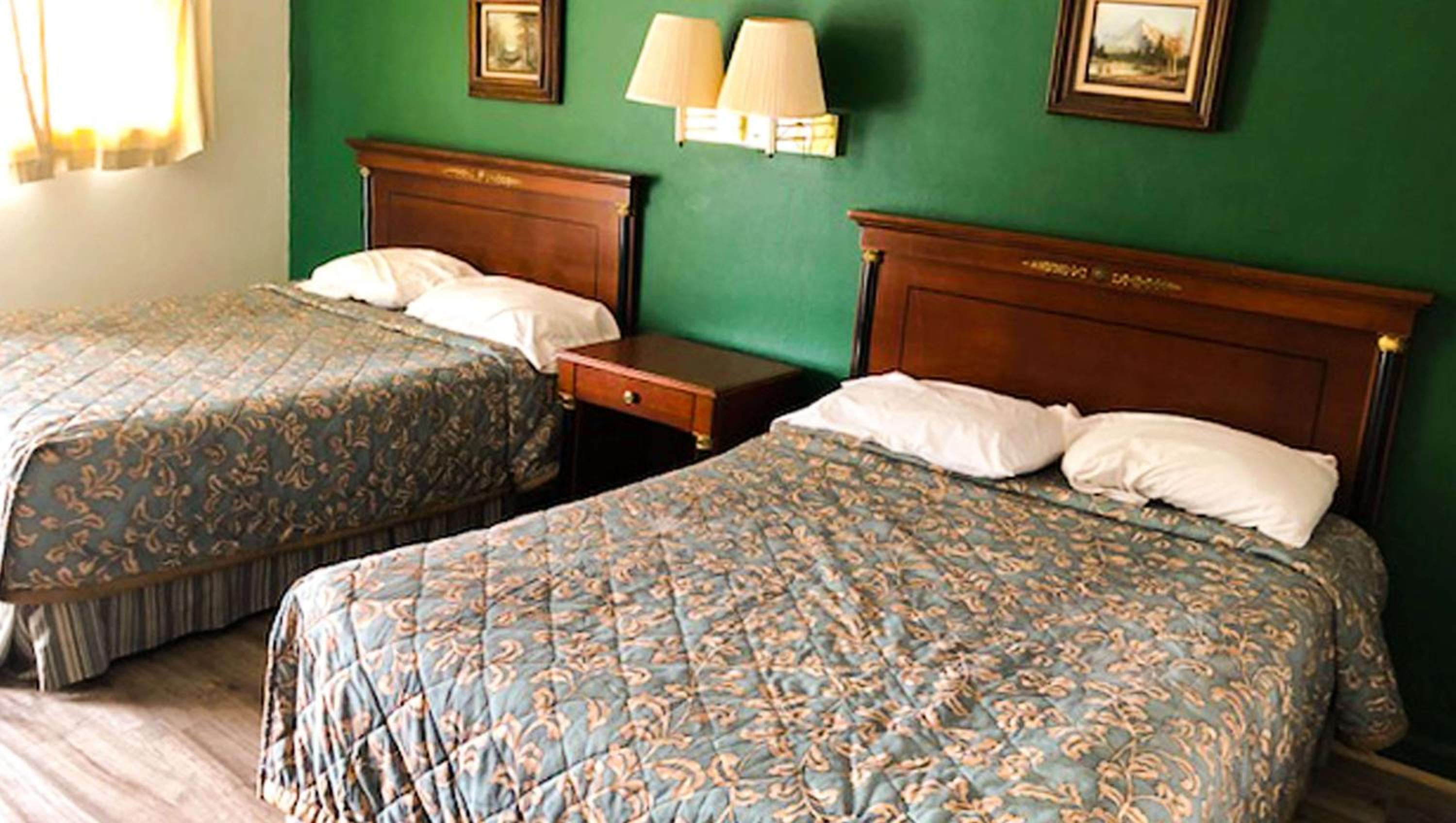 Double Room with Two Double Beds photo 2
