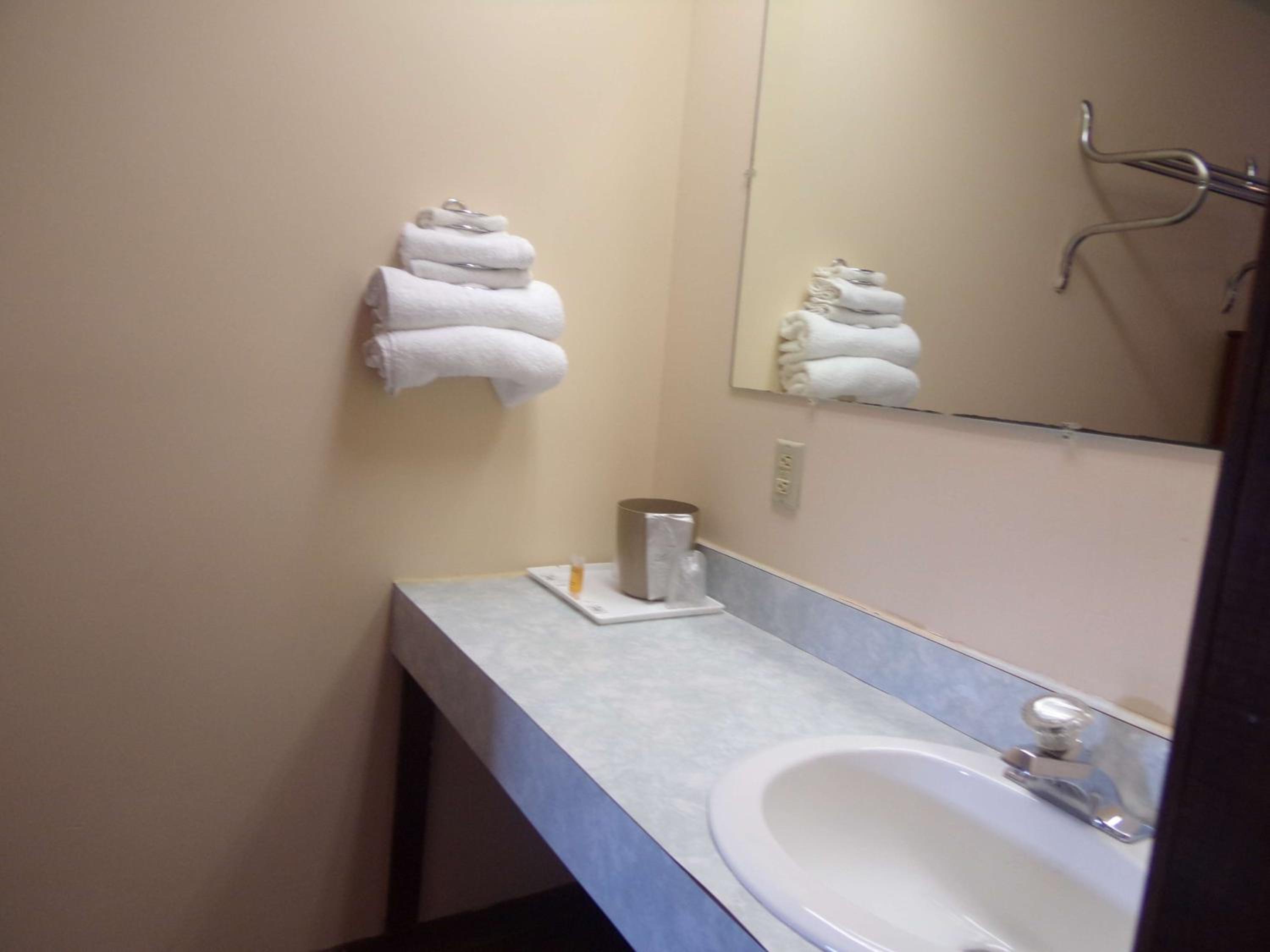 Queen Room - Photo 4