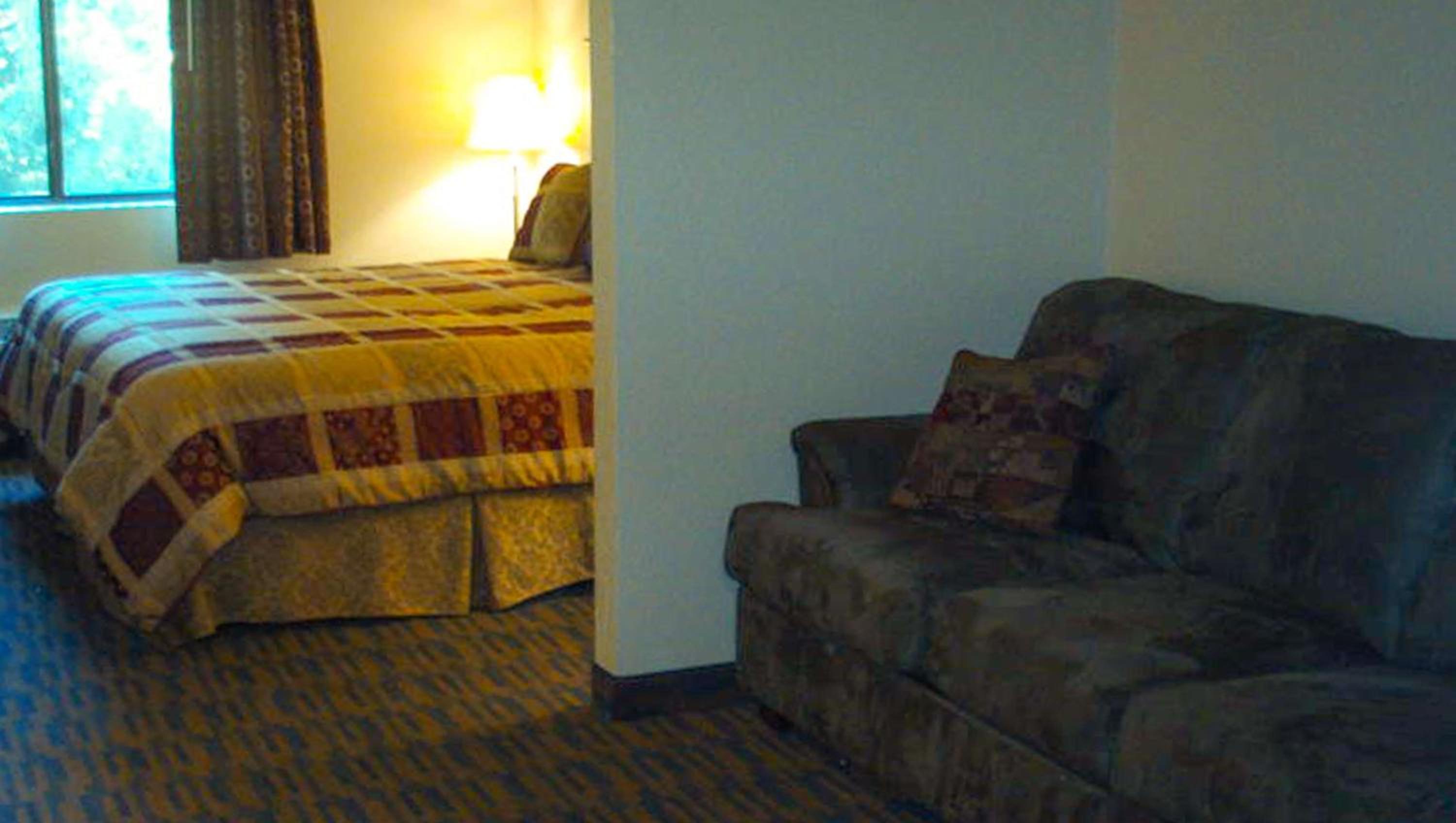 King Suite - Photo 4