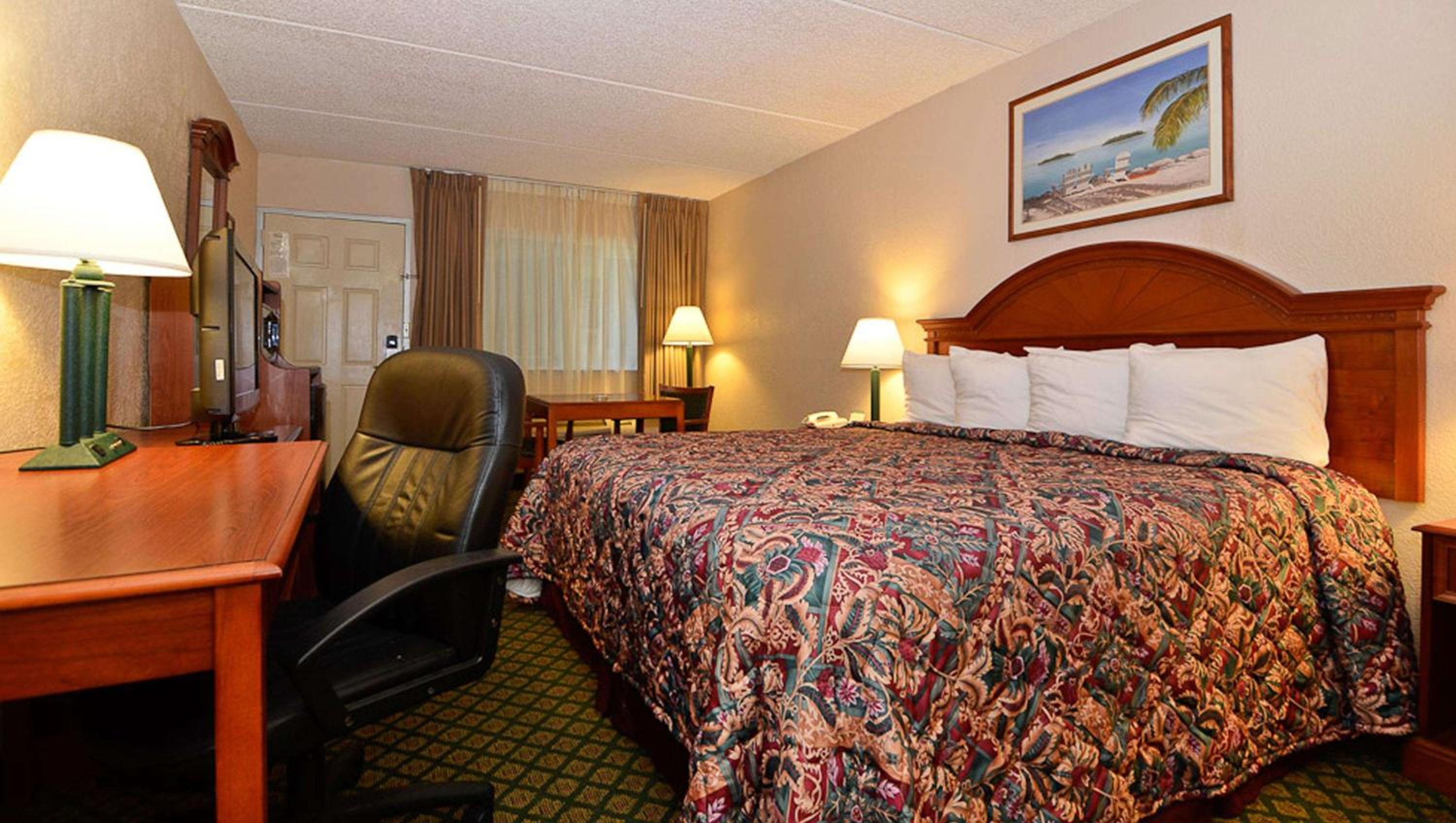 Standard King Room - Photo 1
