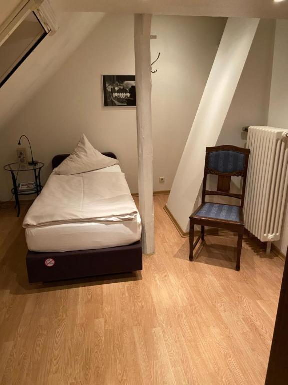 Single Room with Shower photo 2