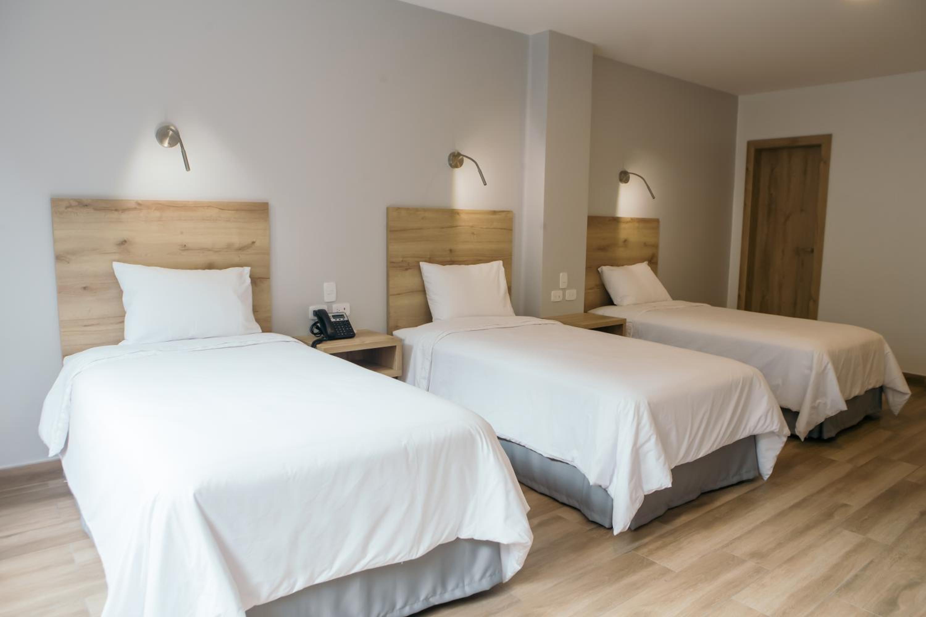 Deluxe Triple Room photo 1