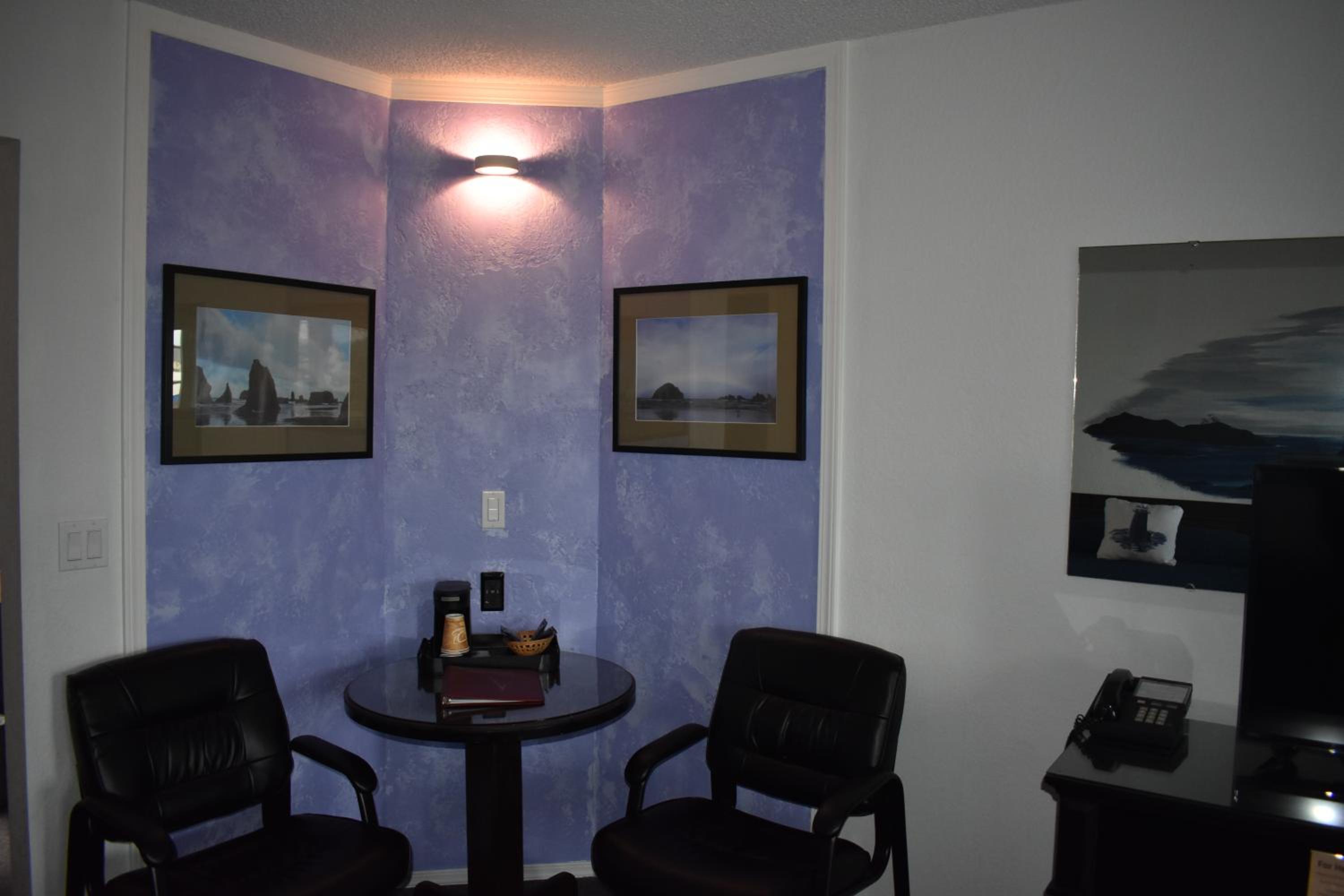 Queen Room photo 3