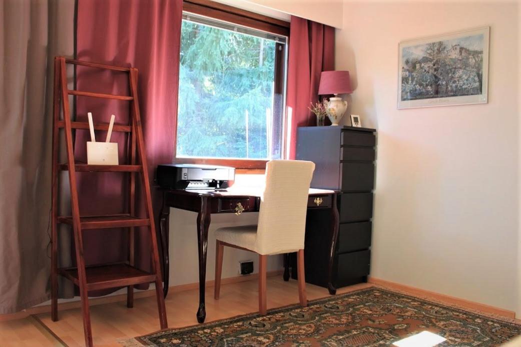 Two-Bedroom Apartment - Photo 11