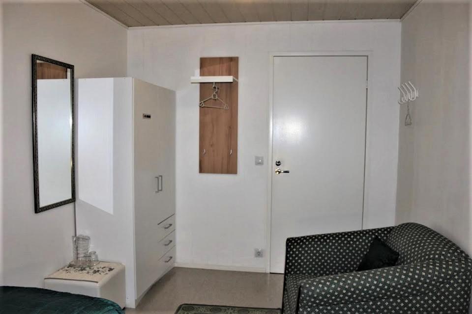 Budget Double or Twin Room - Photo 7