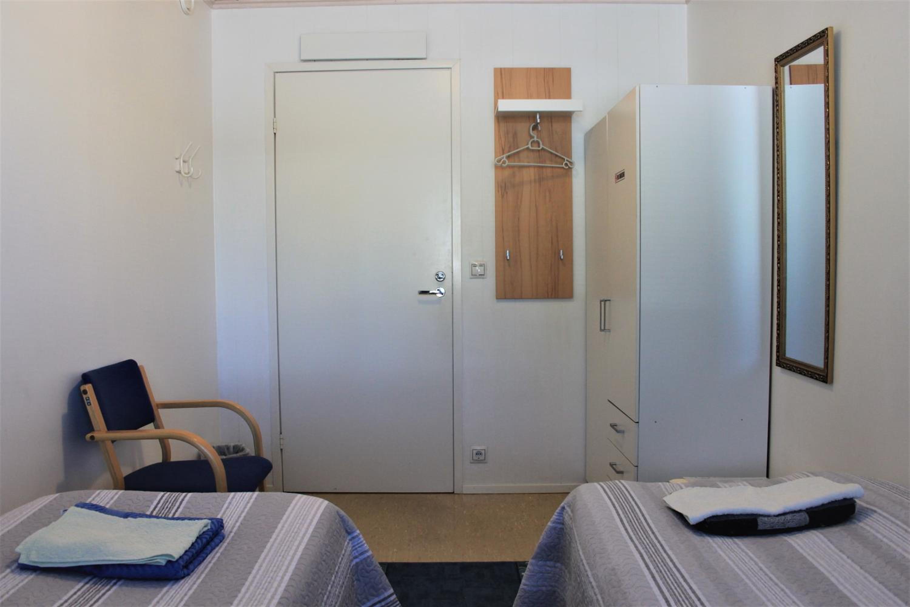 Budget Double or Twin Room - Photo 8