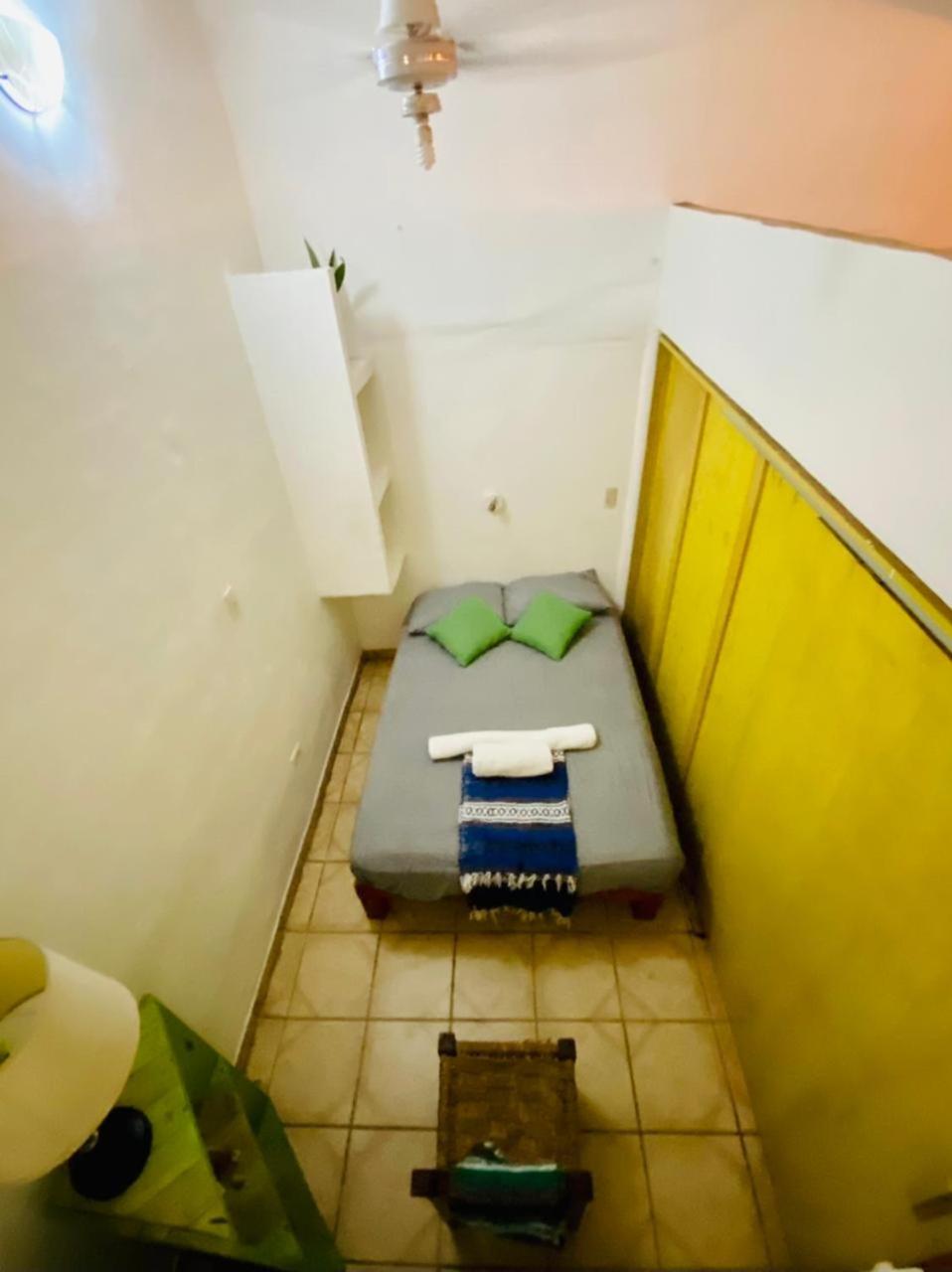 Double Room with Shared Bathroom photo 3