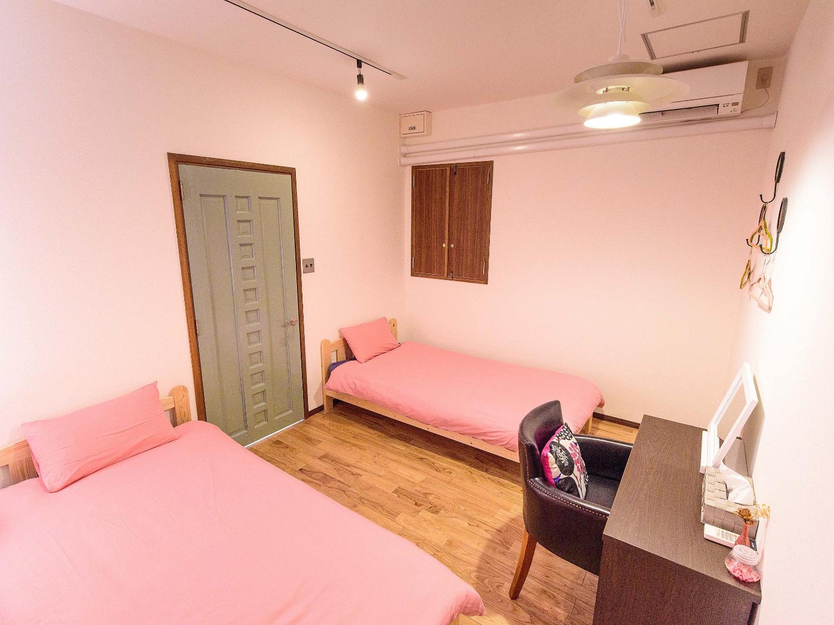 Standard Three-Bedroom Apartment - No Terrace - Photo 42