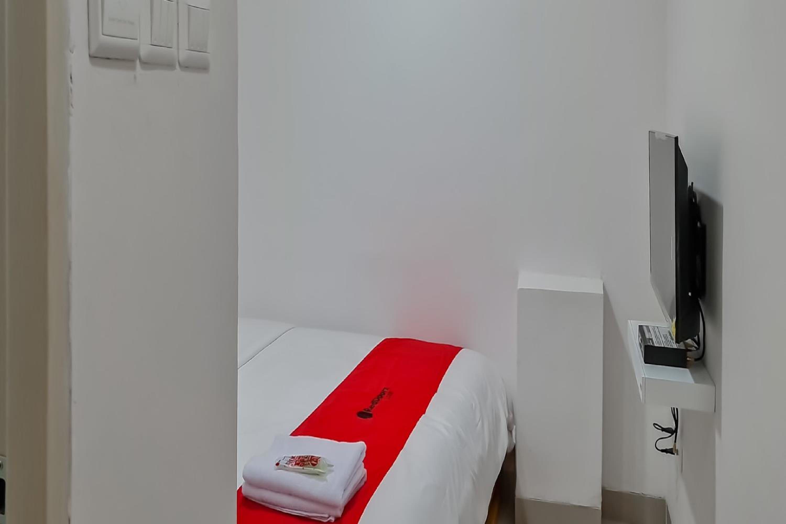 Double Room - Photo 2