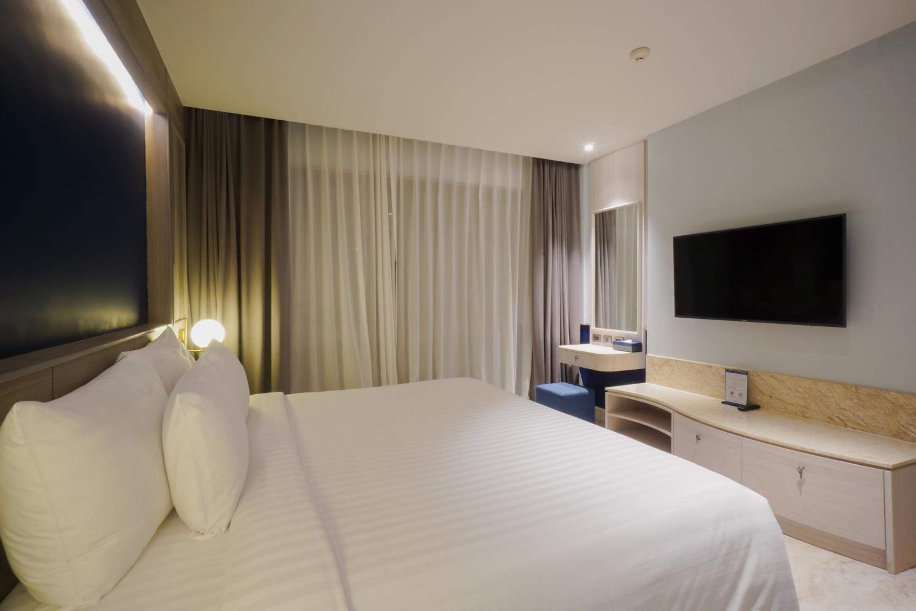 Superior Double or Twin Room - Photo 21