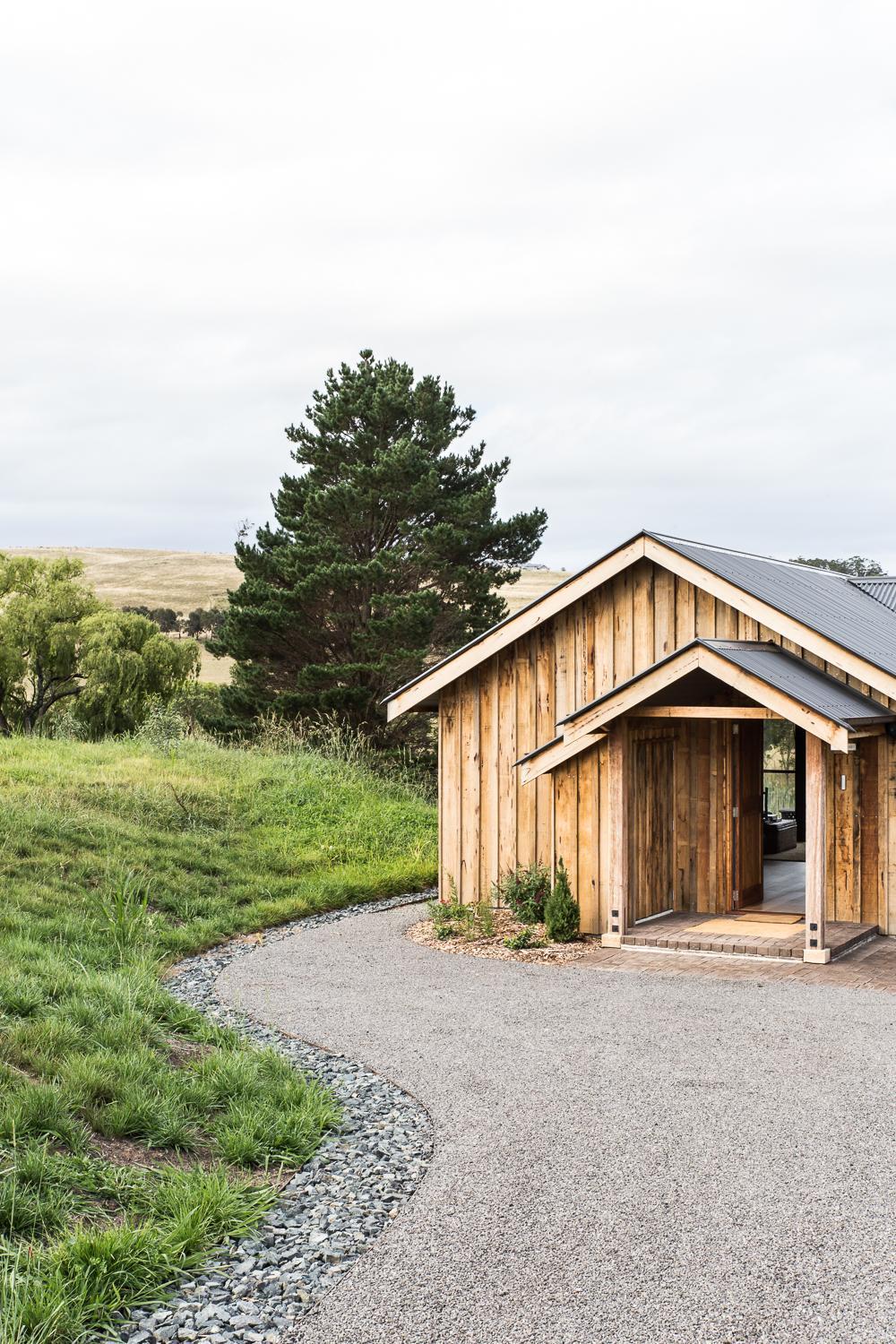 Deluxe Studio Cottage - Photo 2