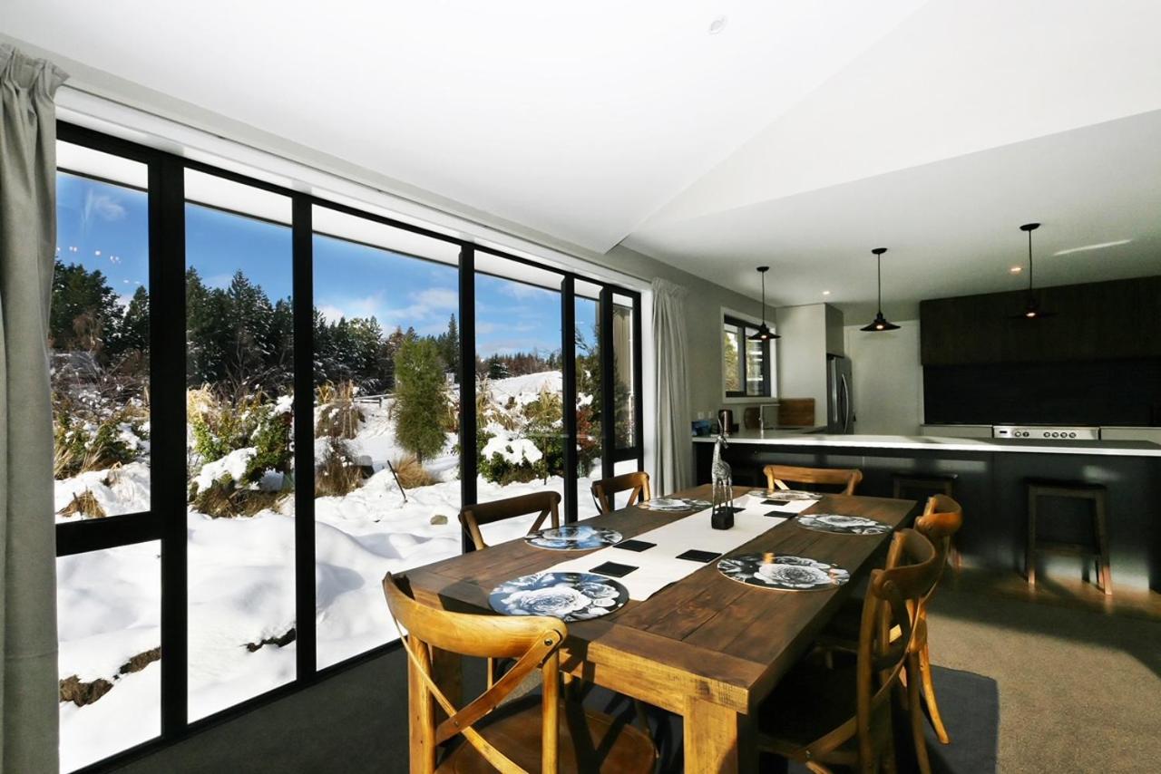 Four-Bedroom House - Photo 2