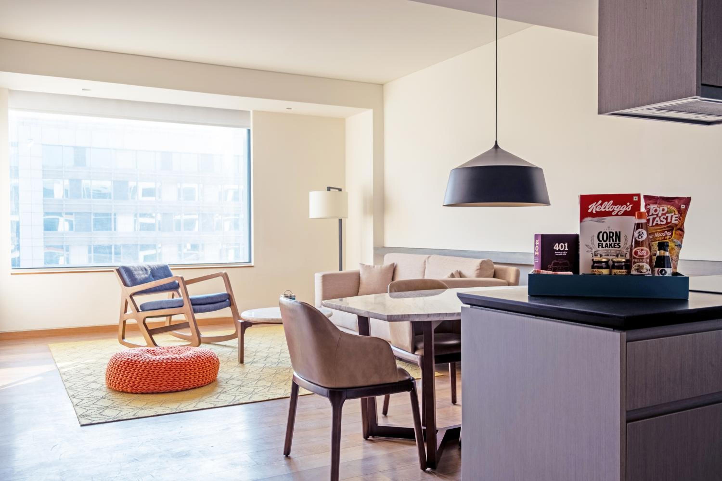 One-Bedroom Apartment - Photo 1