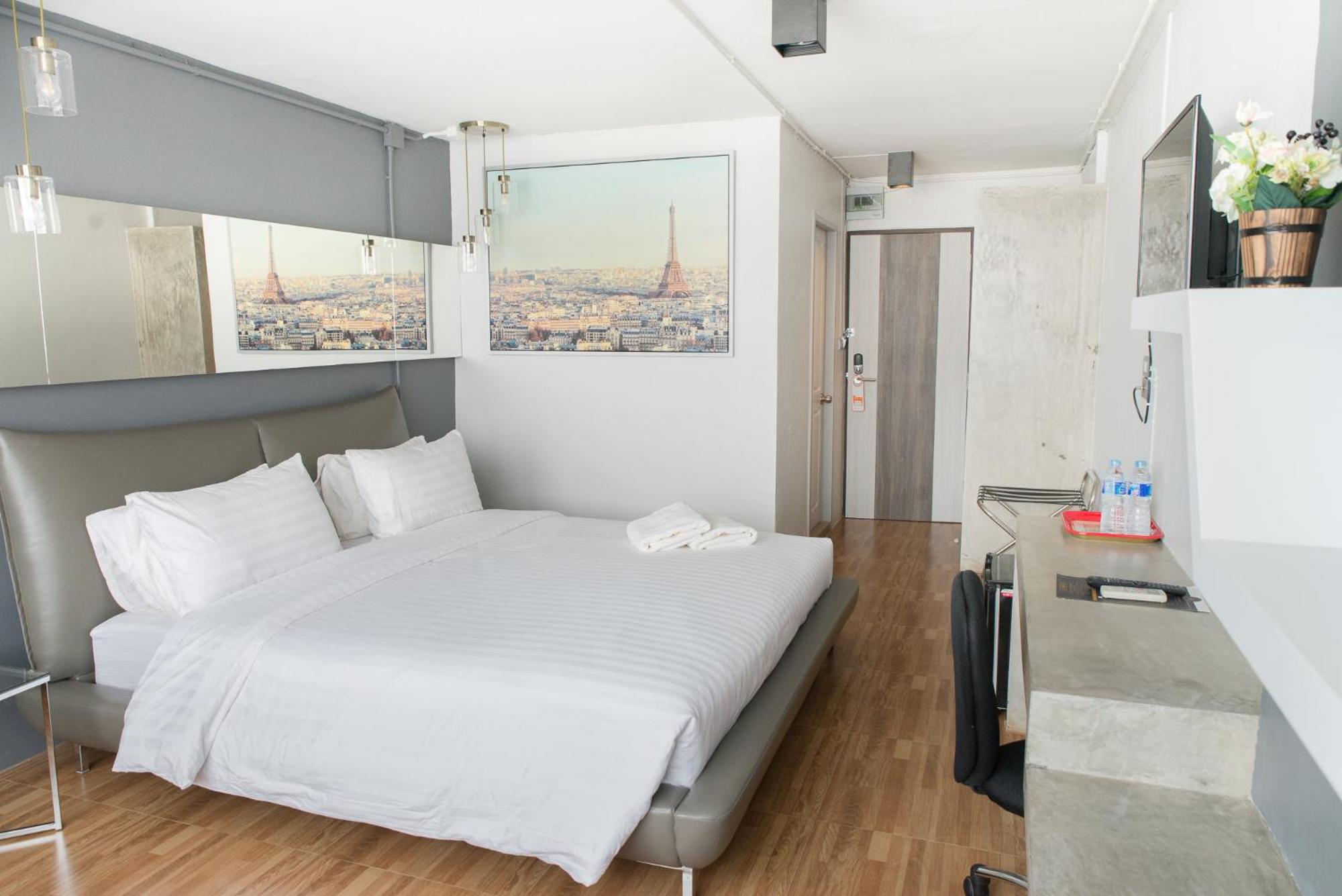Modern Loft Double Bed - Photo 1