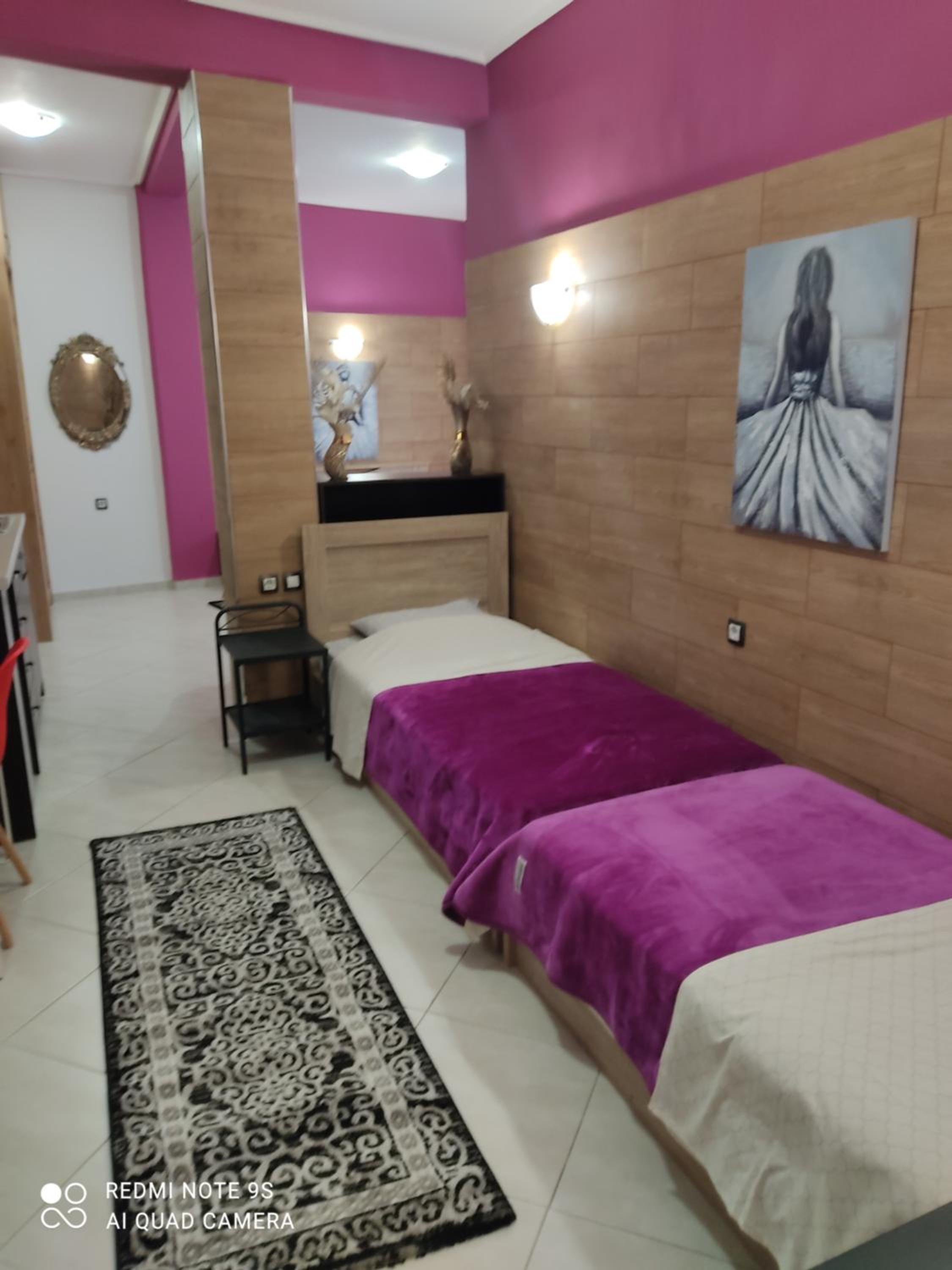 Two-Bedroom Apartment - Photo 16