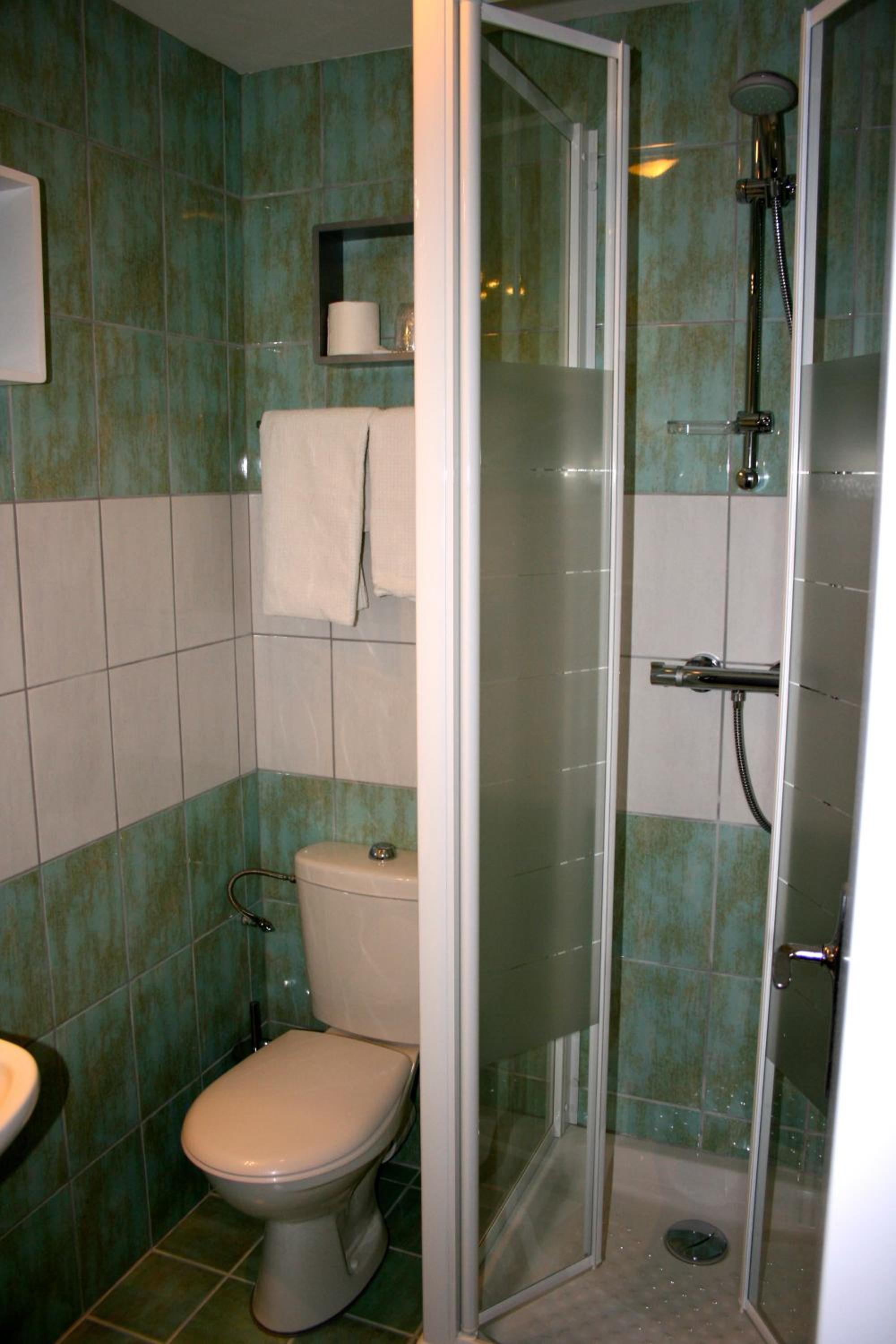 Double Room - Photo 2