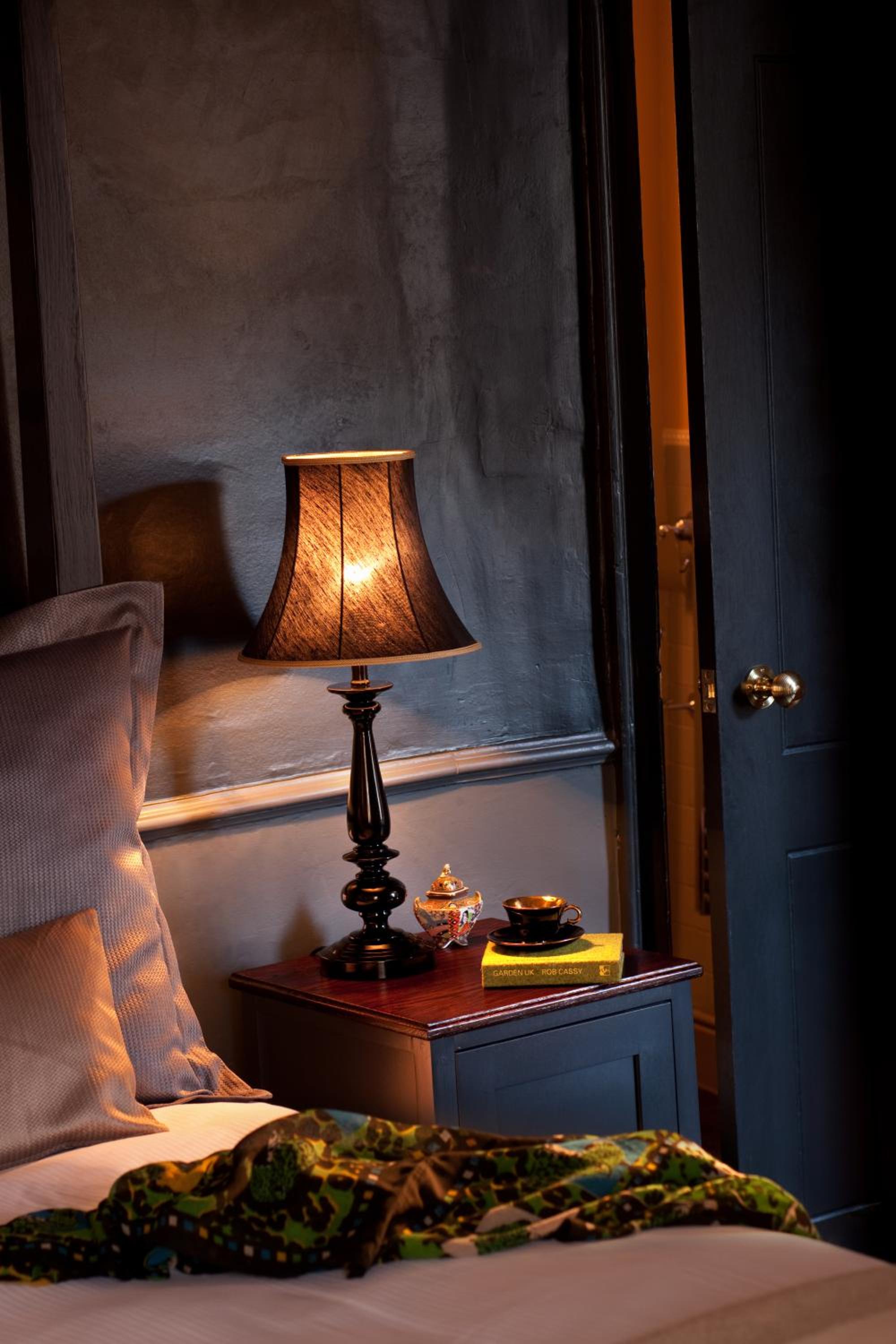 Bridal Suite with Four Poster Bed