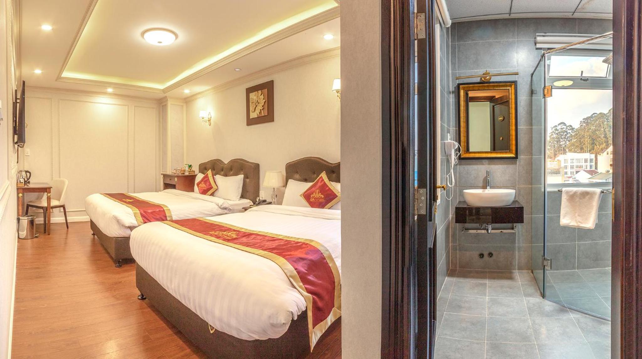 Deluxe Twin Room - Photo 2