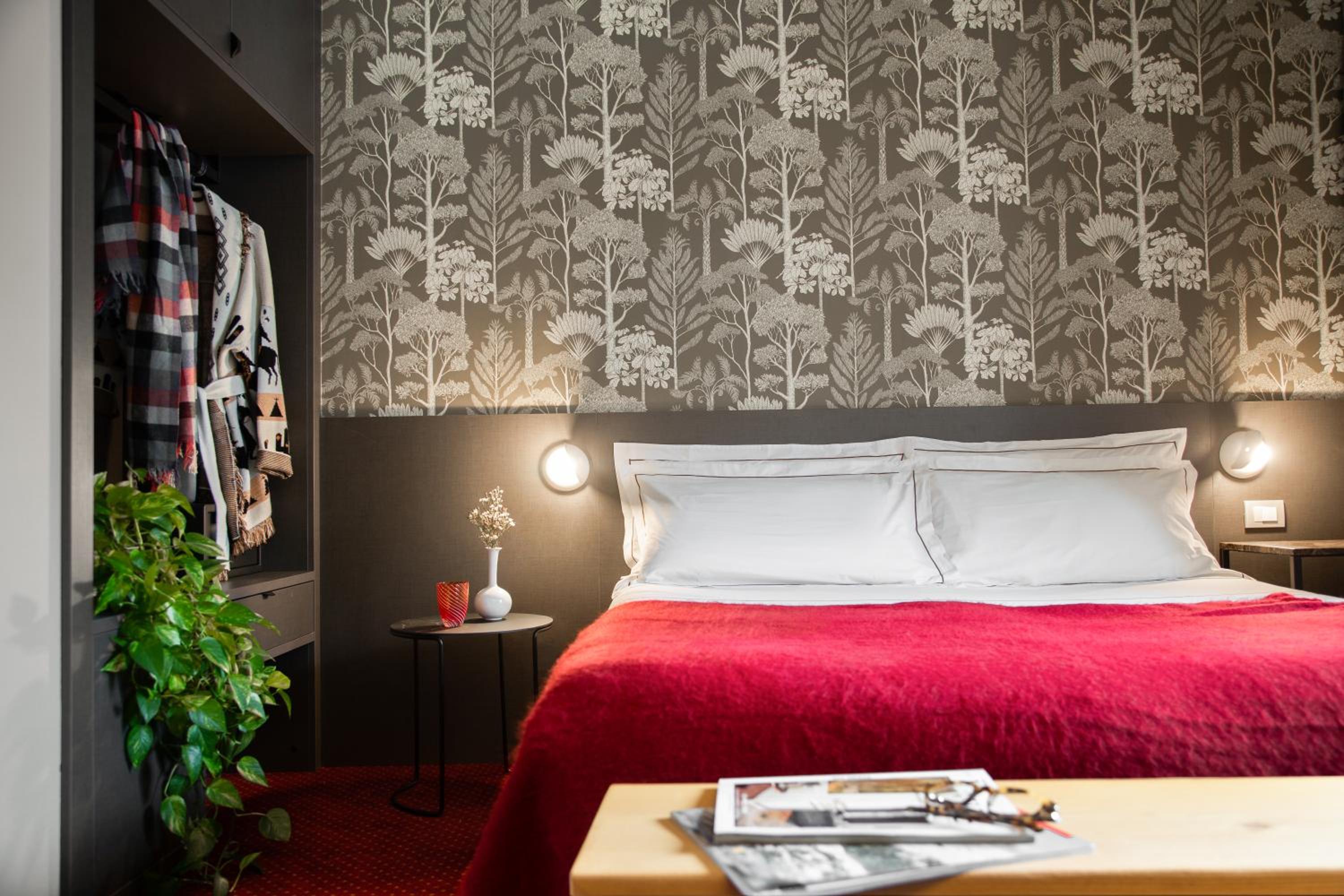 Standard Double or Twin Room - Photo 4