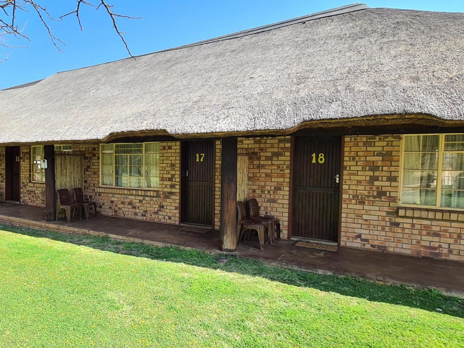 Economy Chalet photo 3