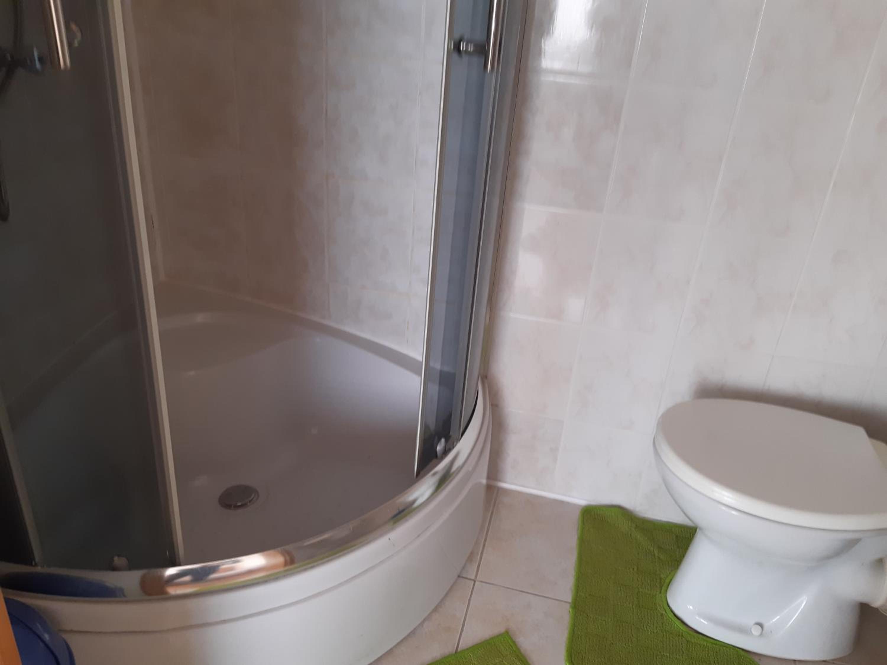 Deluxe Double Room (2 Adults + 1 Child) photo 2