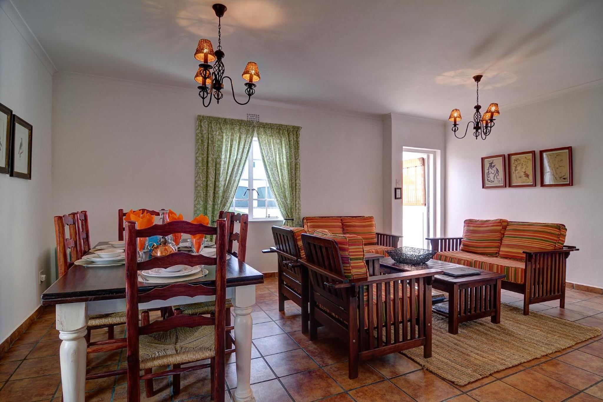 Three-Bedroom Chalet - Photo 7
