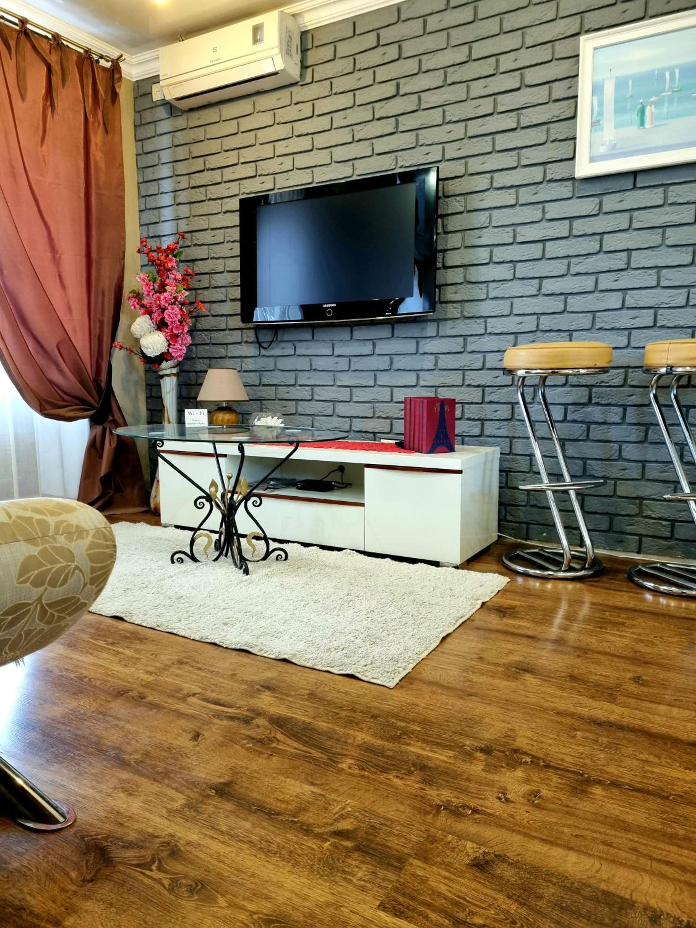 Apartment photo 3
