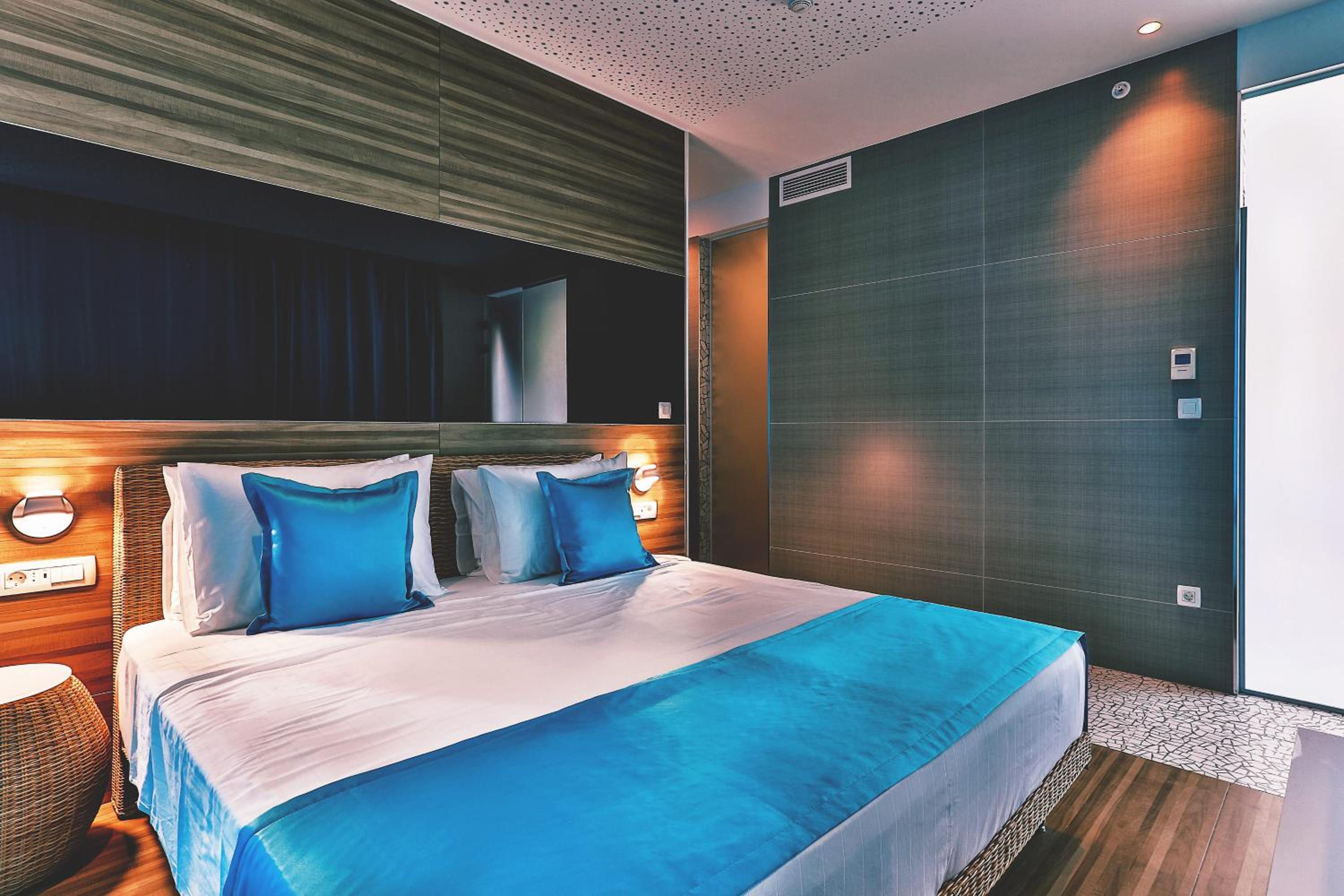 Superior Suite with Balcony