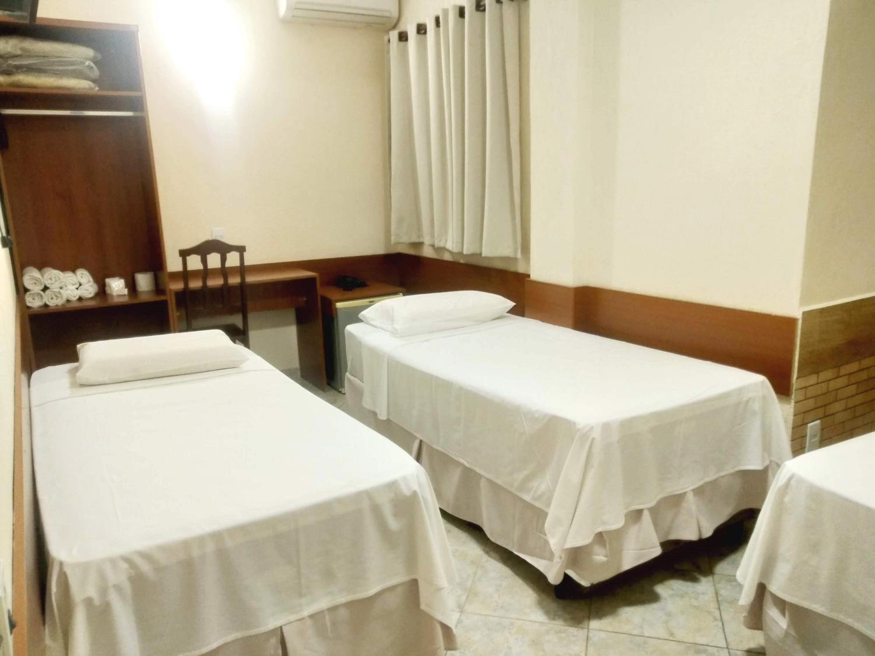 Quadruple Room - Photo 2