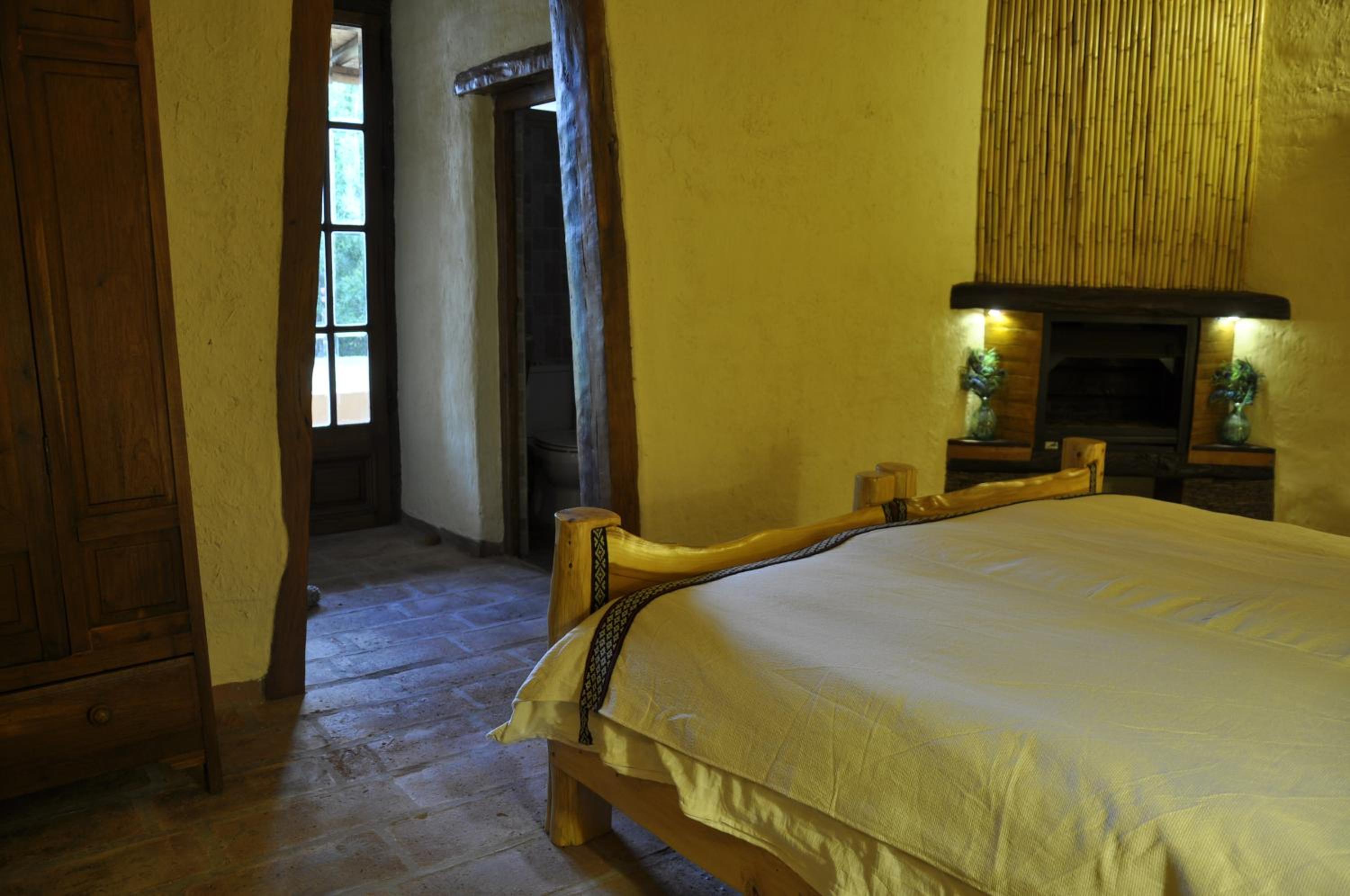 Suite with Mountain View photo 2