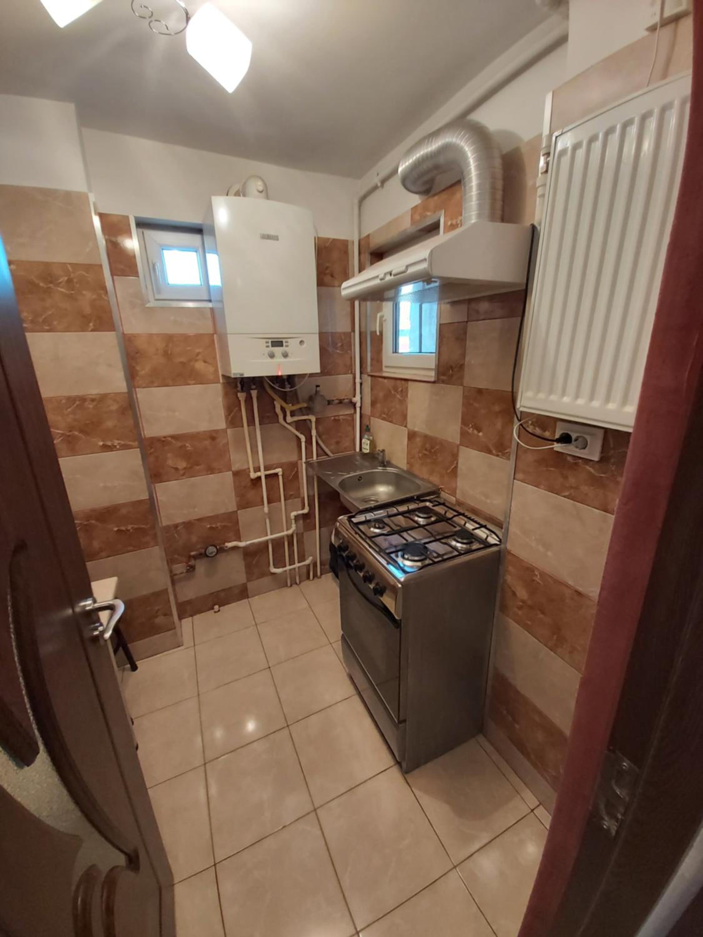One-Bedroom Apartment - Photo 5