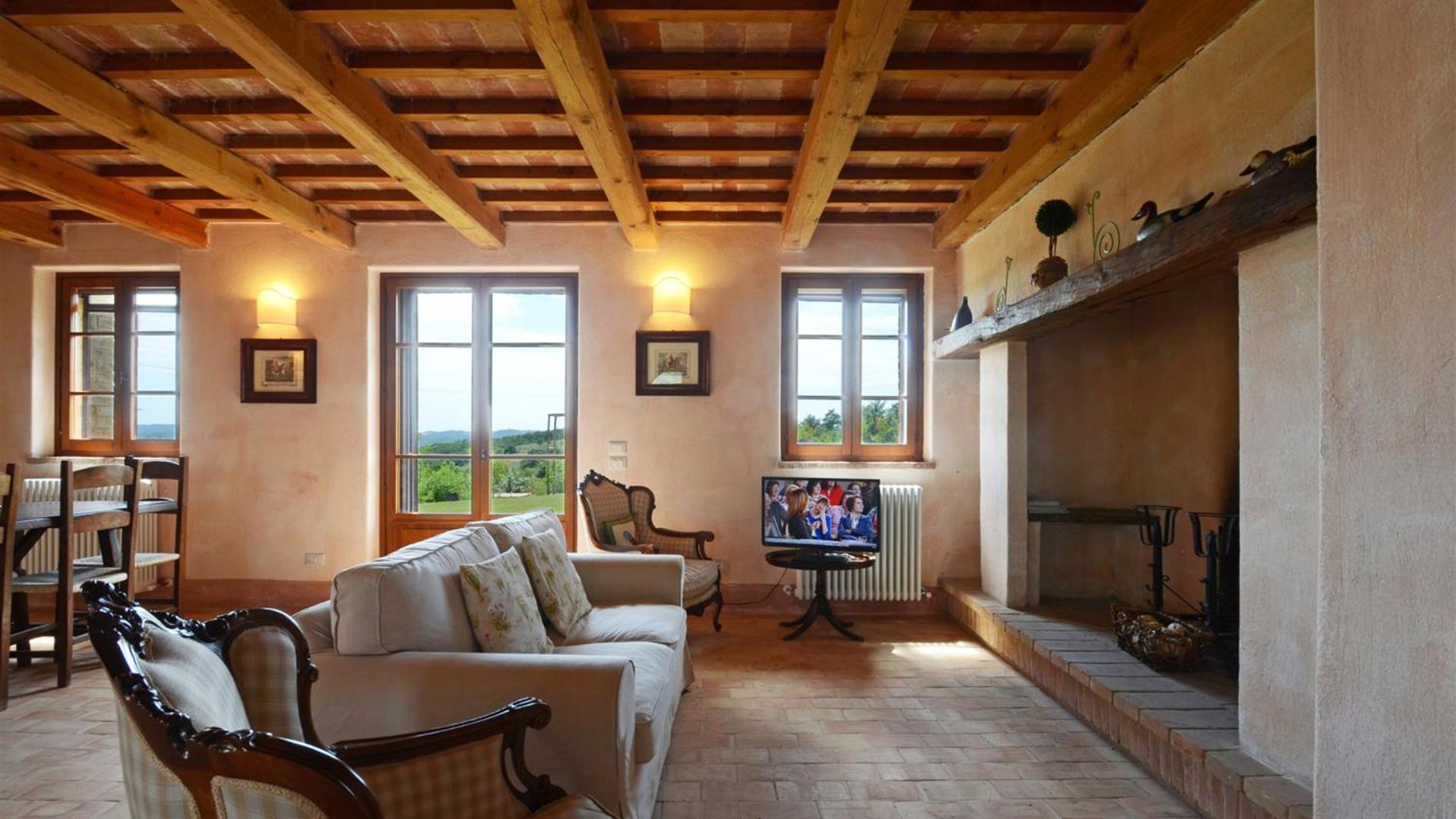 Five-Bedroom Villa photo 3