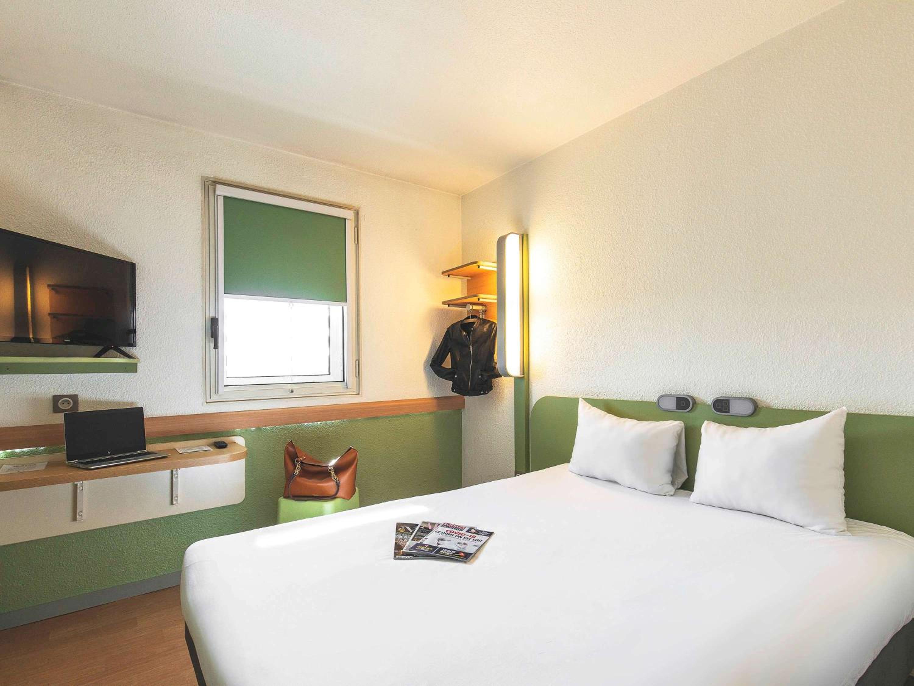 Standard Double Room - Photo 2