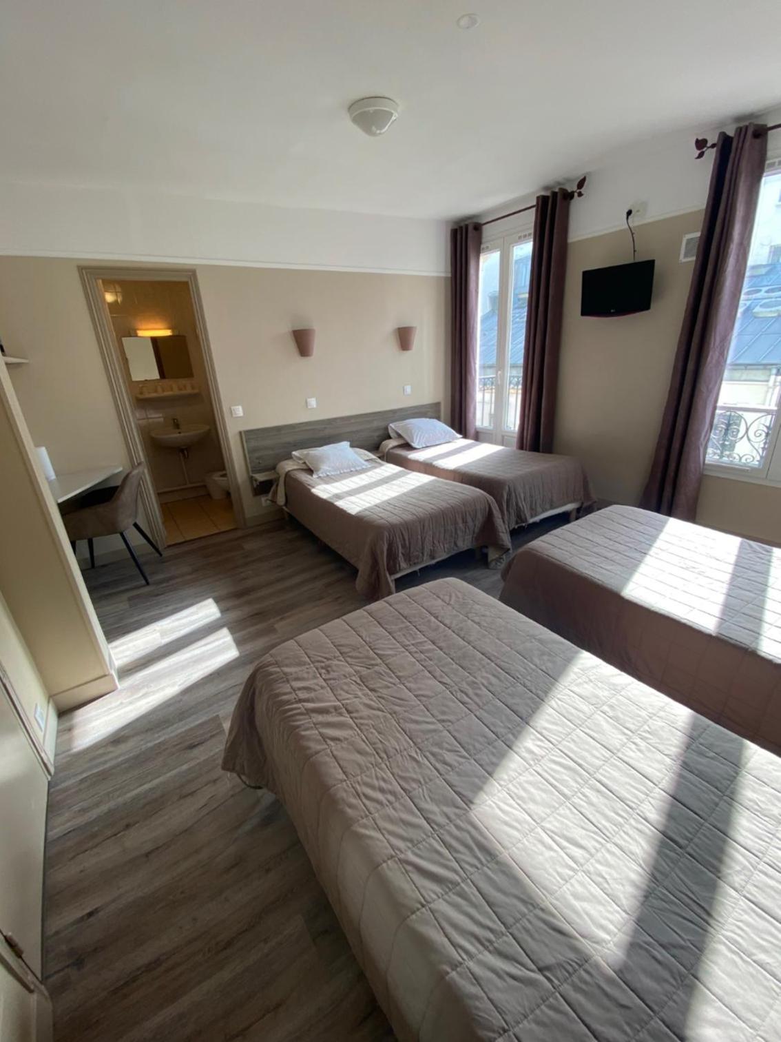 Quadruple Room photo 3