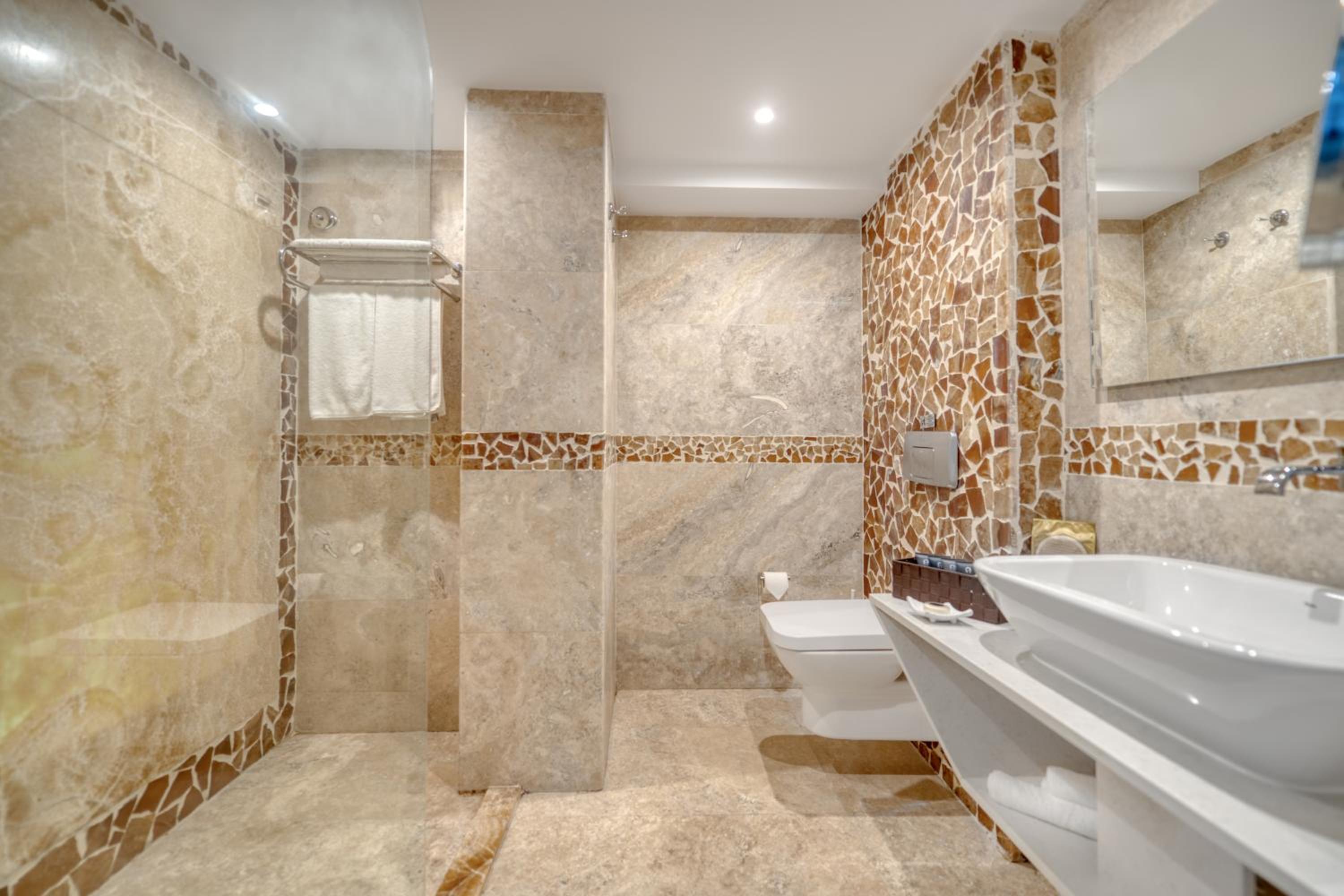 Superior Double Room - Photo 12
