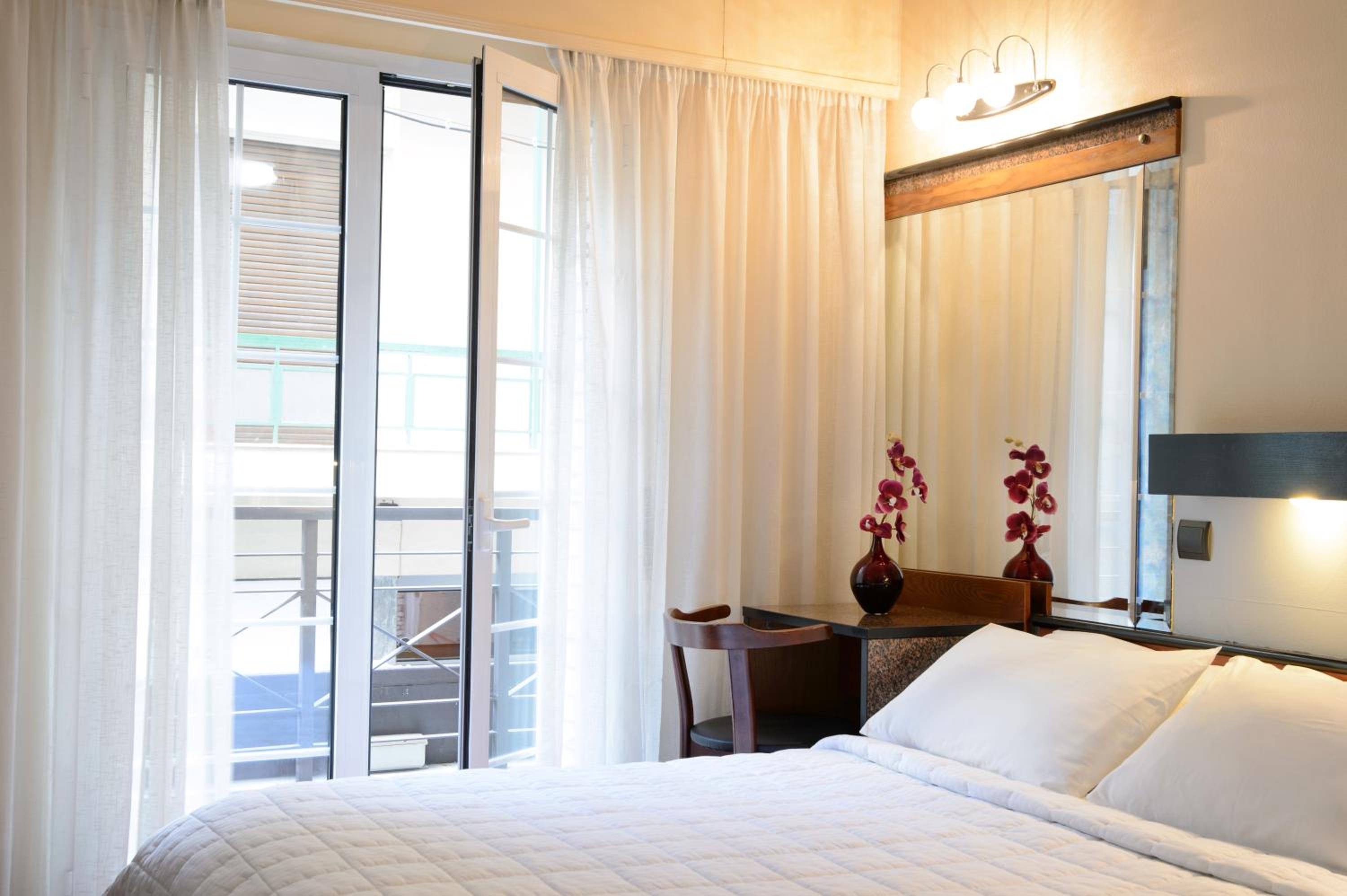 Double Room with Small Balcony photo 1