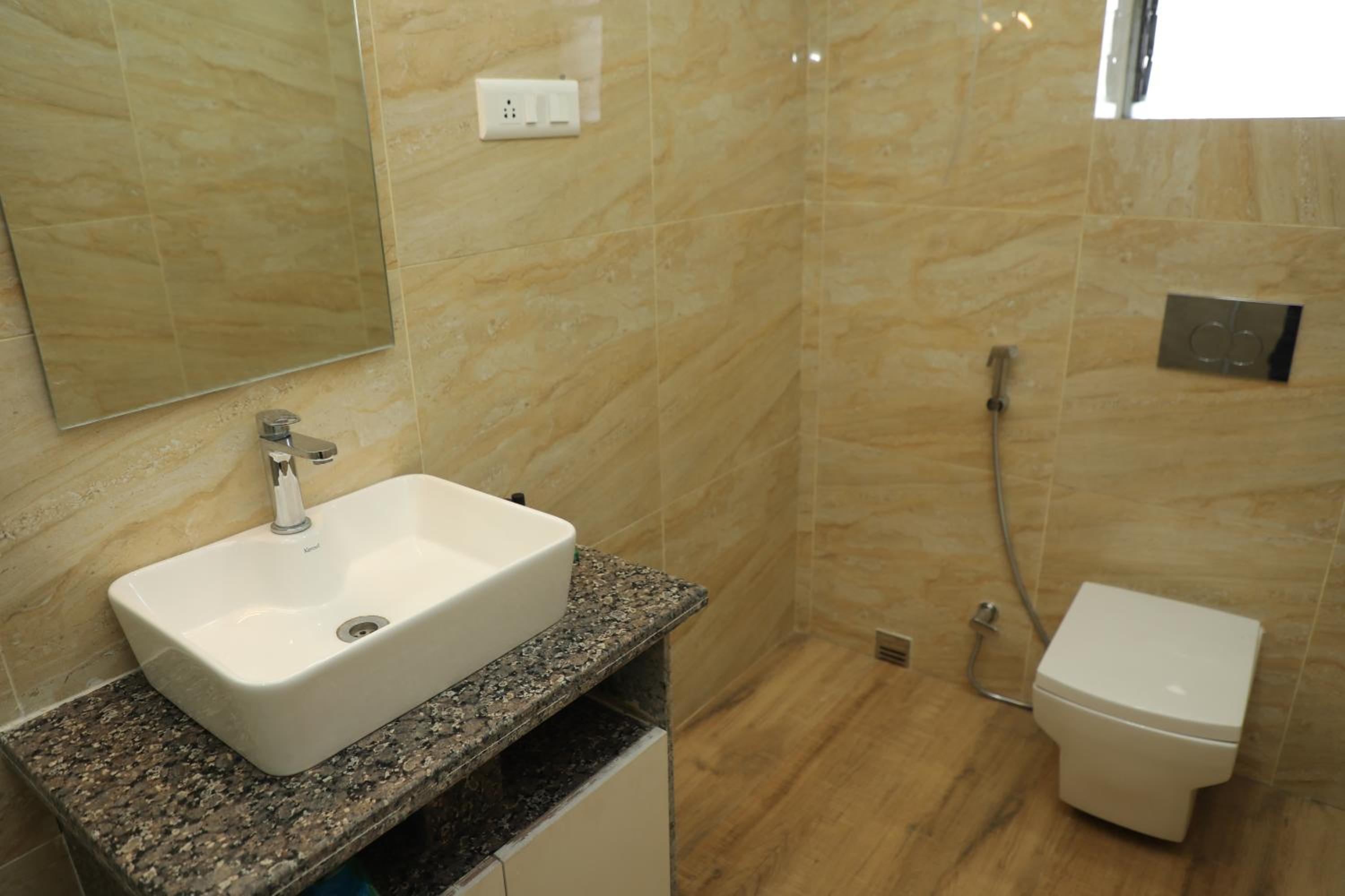 Deluxe Room - Photo 2