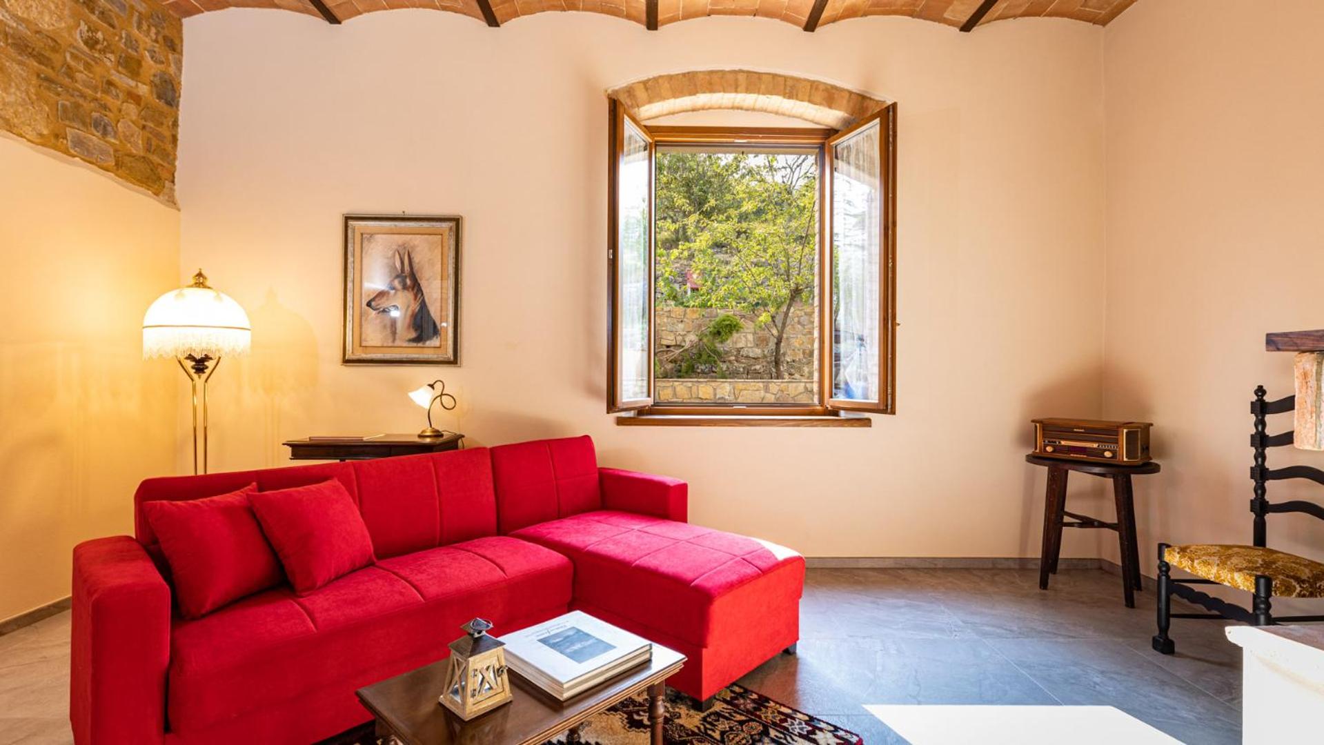 Five-Bedroom Villa photo 1