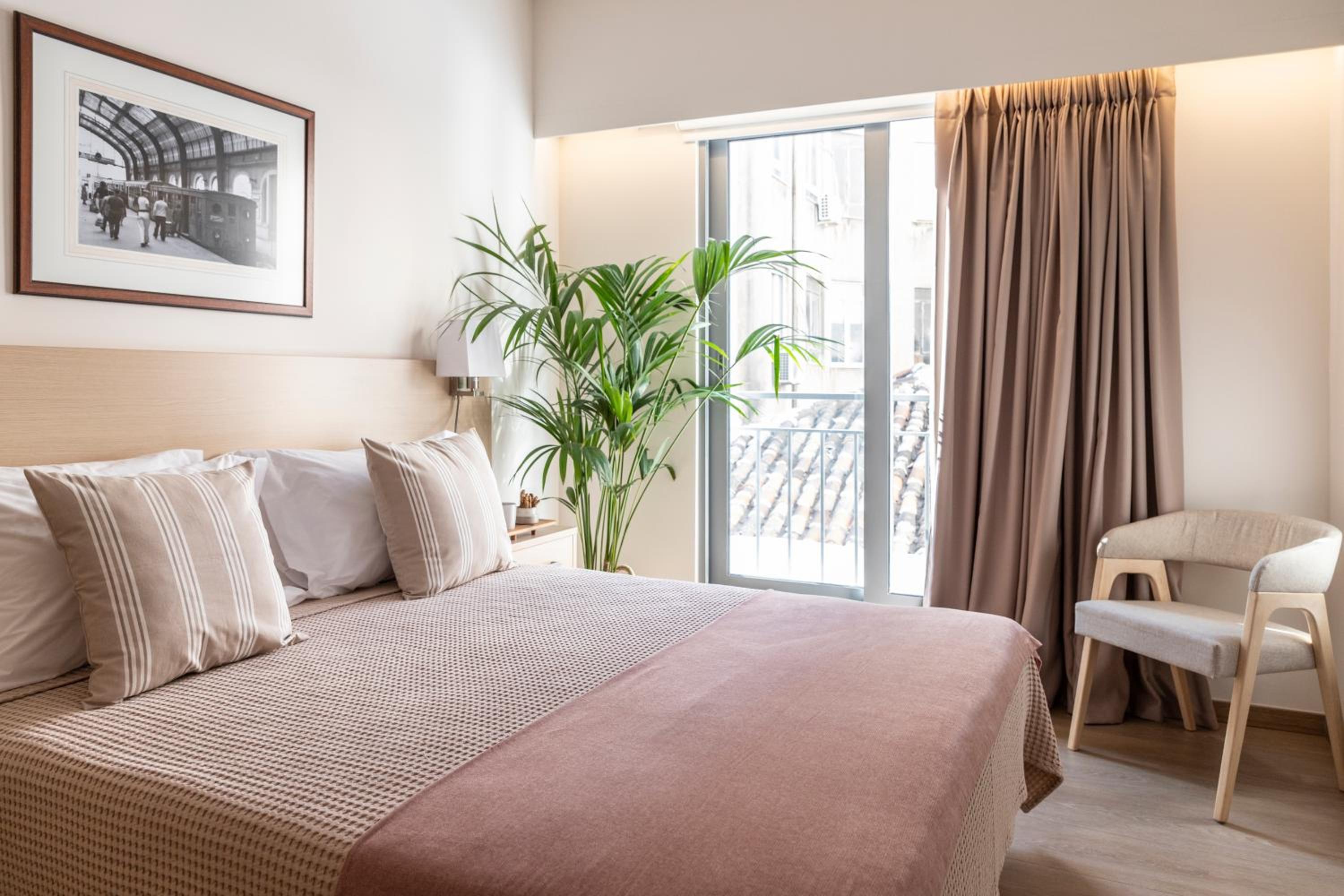 Suite with City View