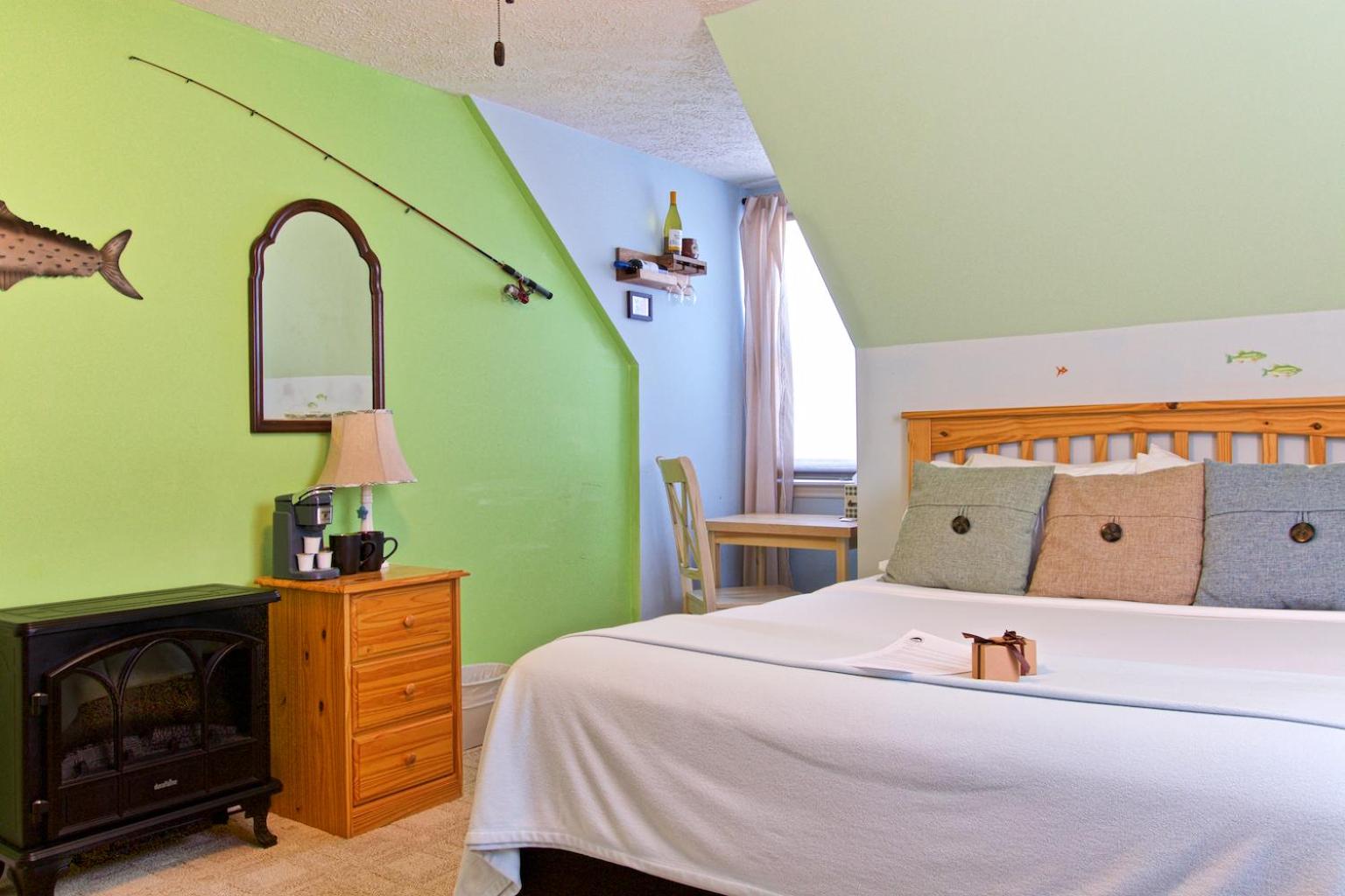 Queen Room photo 3