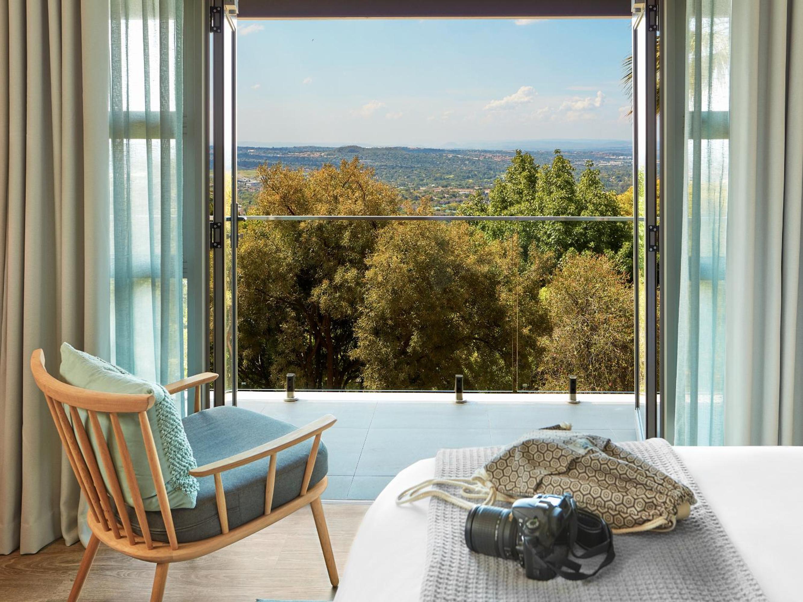 King Room with Pool View photo 3