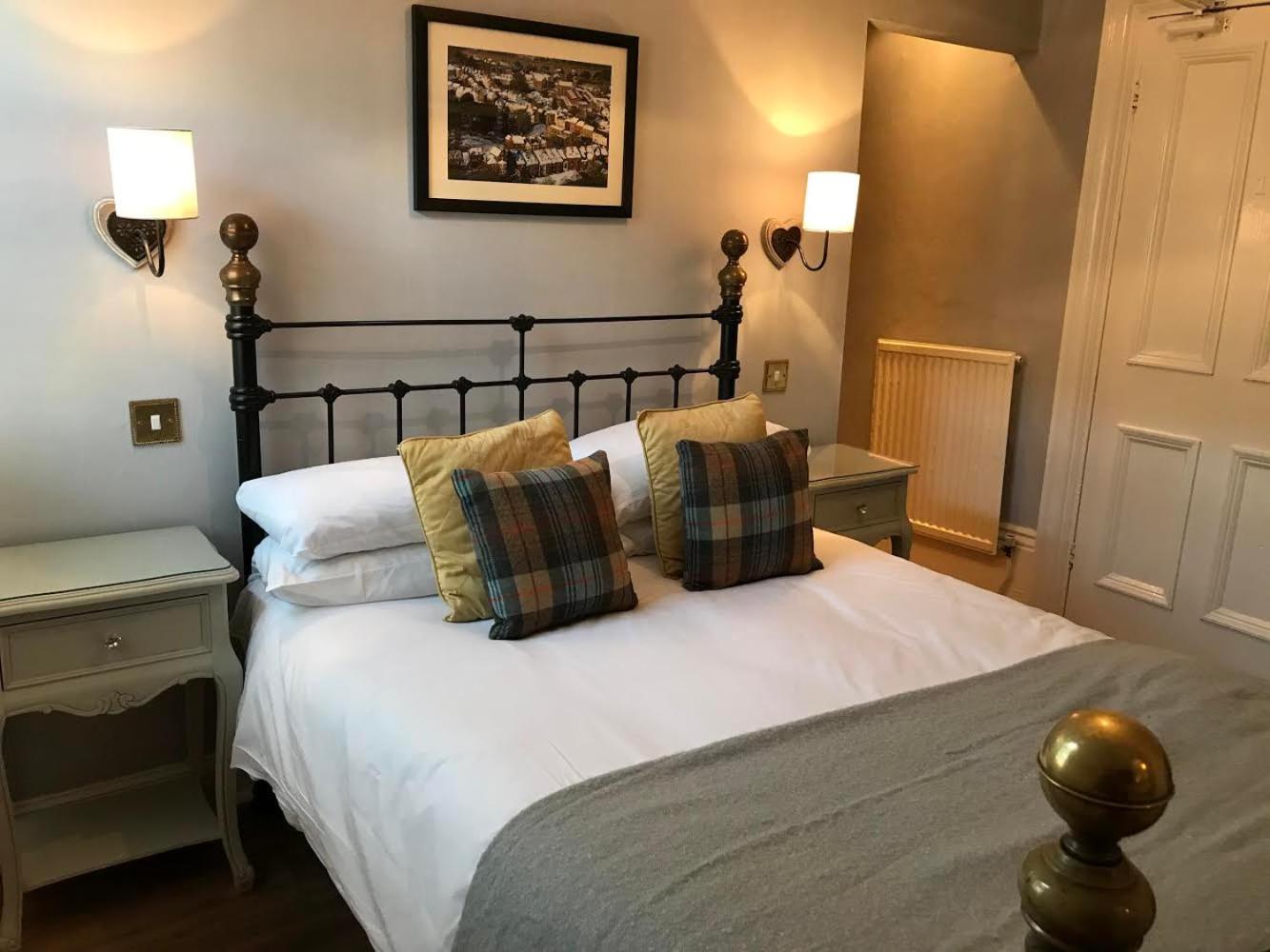 Standard Double Room photo 3