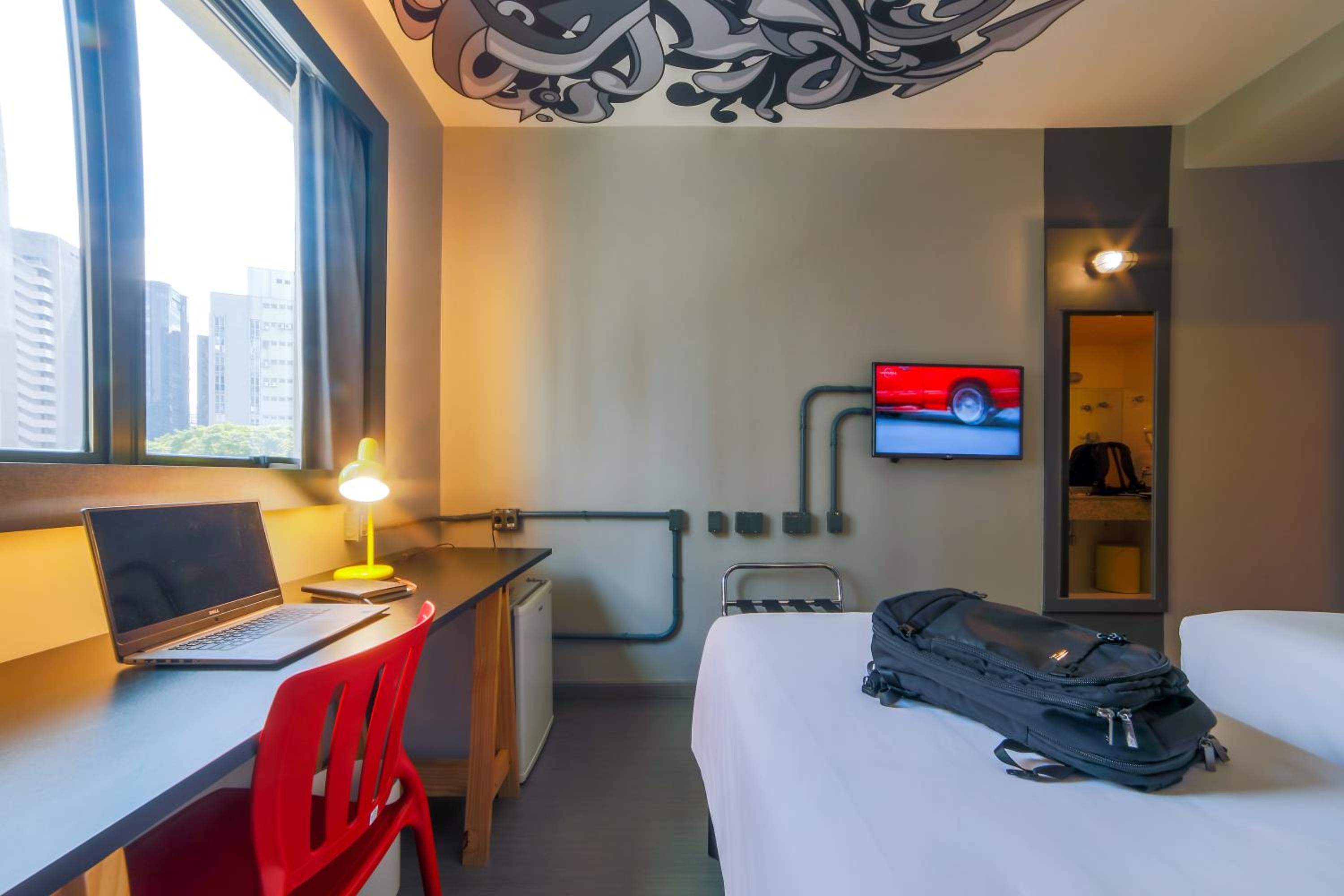 Standard Apartment with Twin Beds - Photo 3