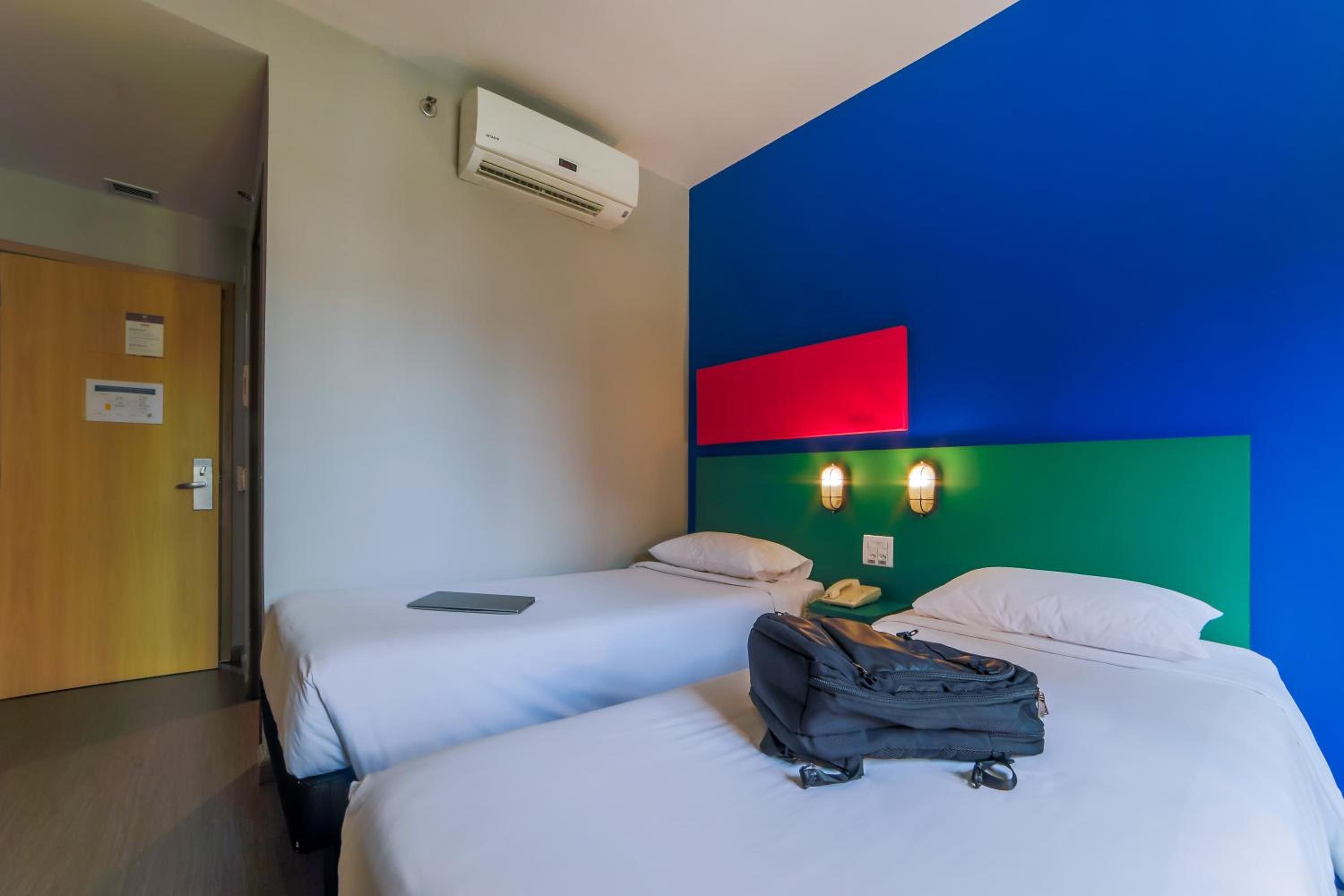 Standard Apartment with Twin Beds - Photo 2